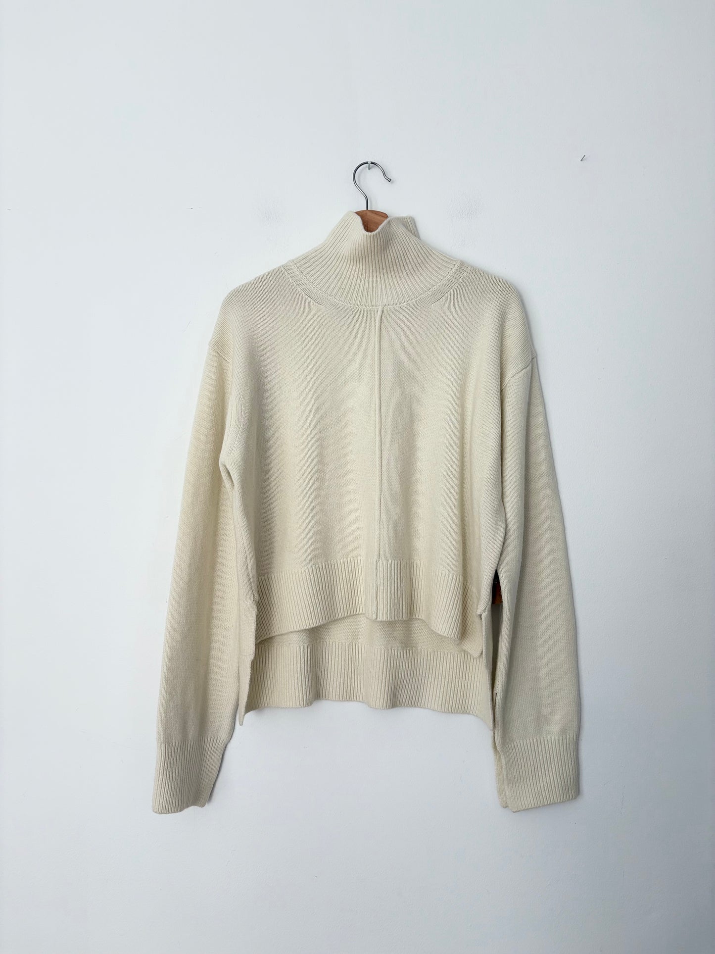 CAARA Rove merino wool sweater Medium