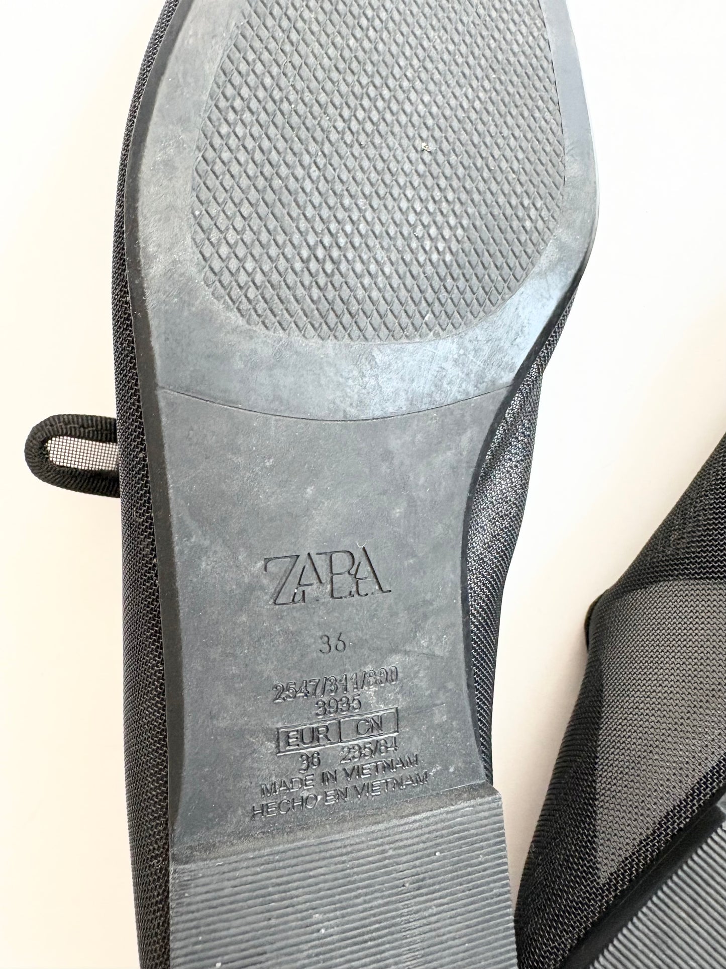 Ballerines Mary Jane en maille Zara T36