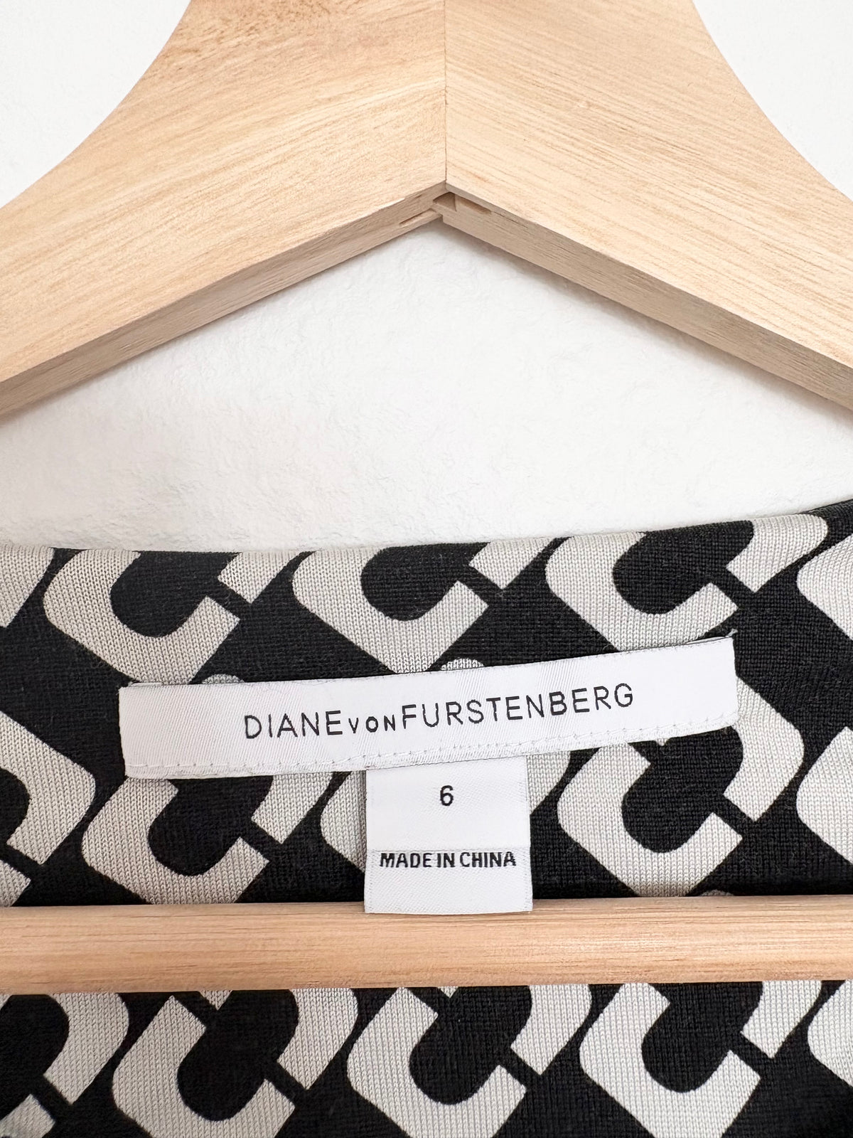 Mini-robe rétro en soie Diane Von Furstenberg Taille S
