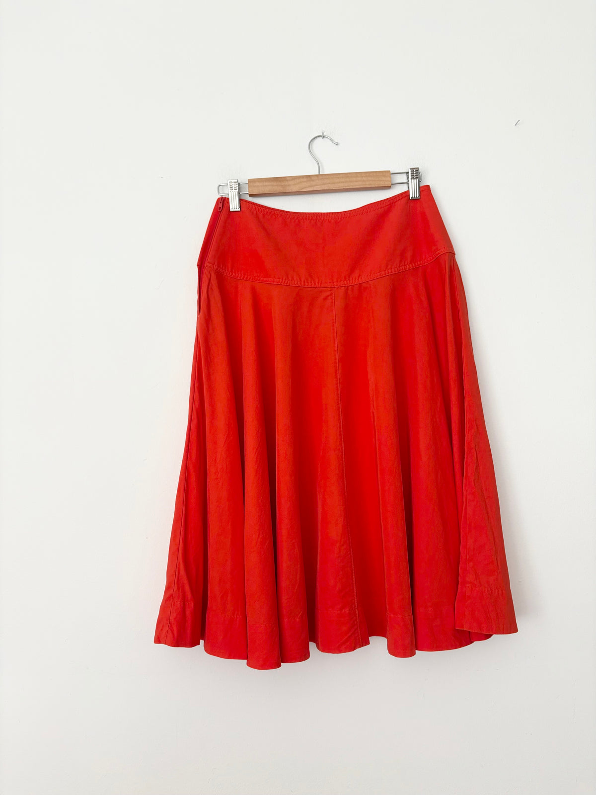 Uniqlo UUU flare midi skirt W27