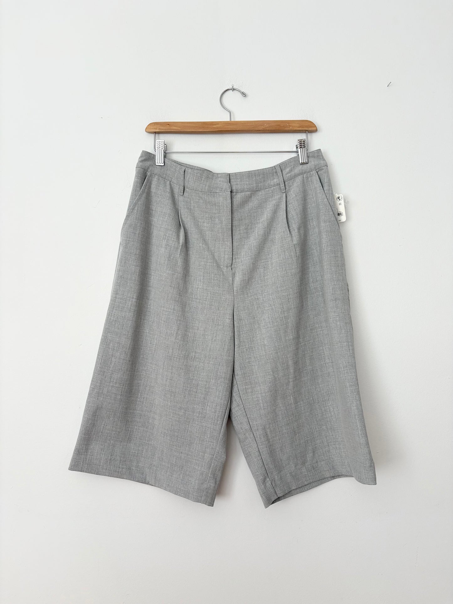 Free People long tailored shorts W30
