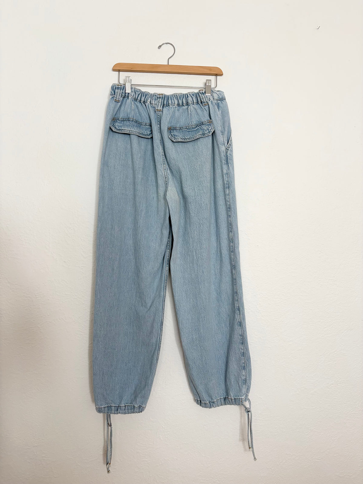 Zara baggy balloon jeans with tie Large