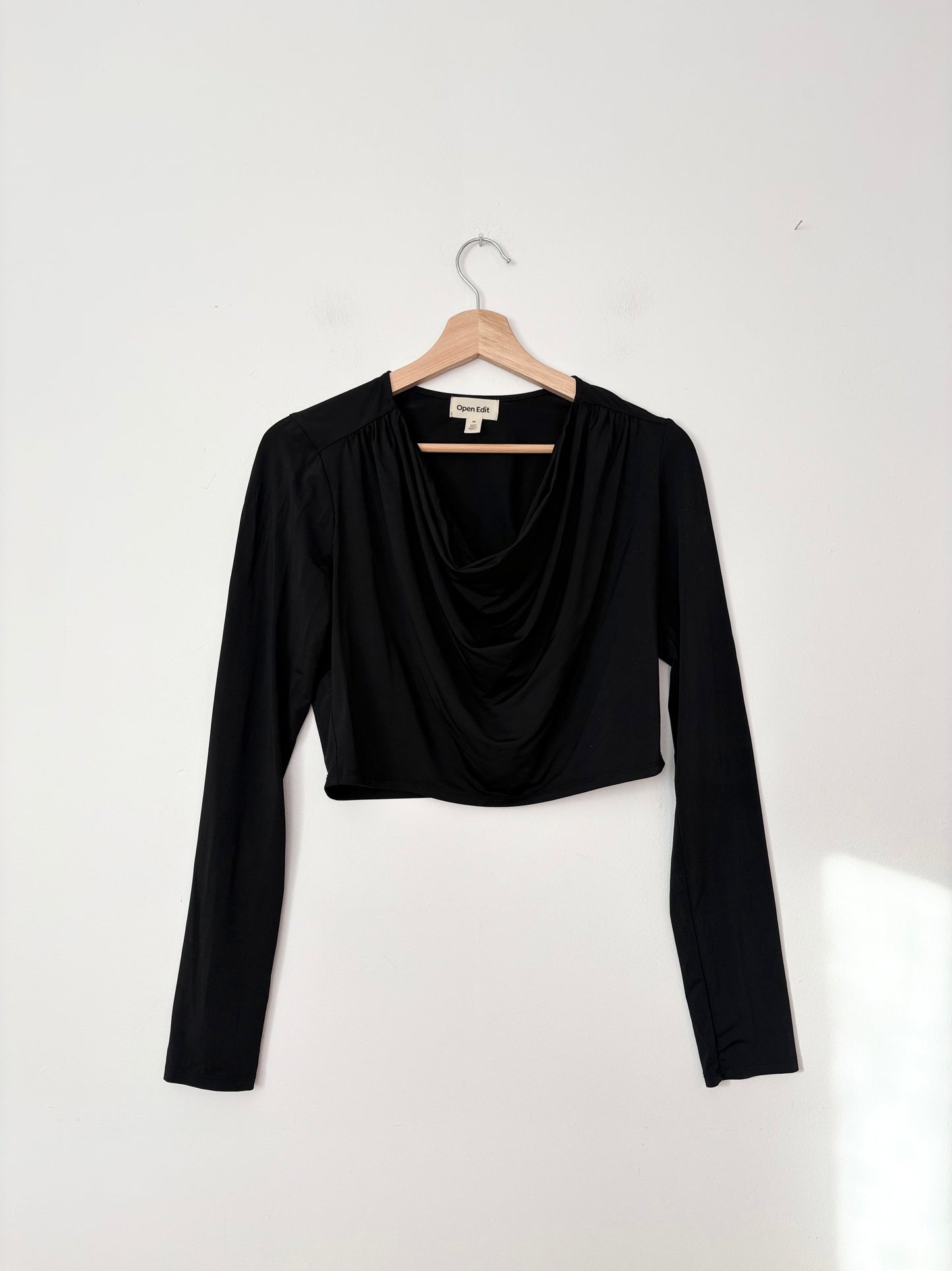 Open Edit cowl neck long sleeve crop top Medium