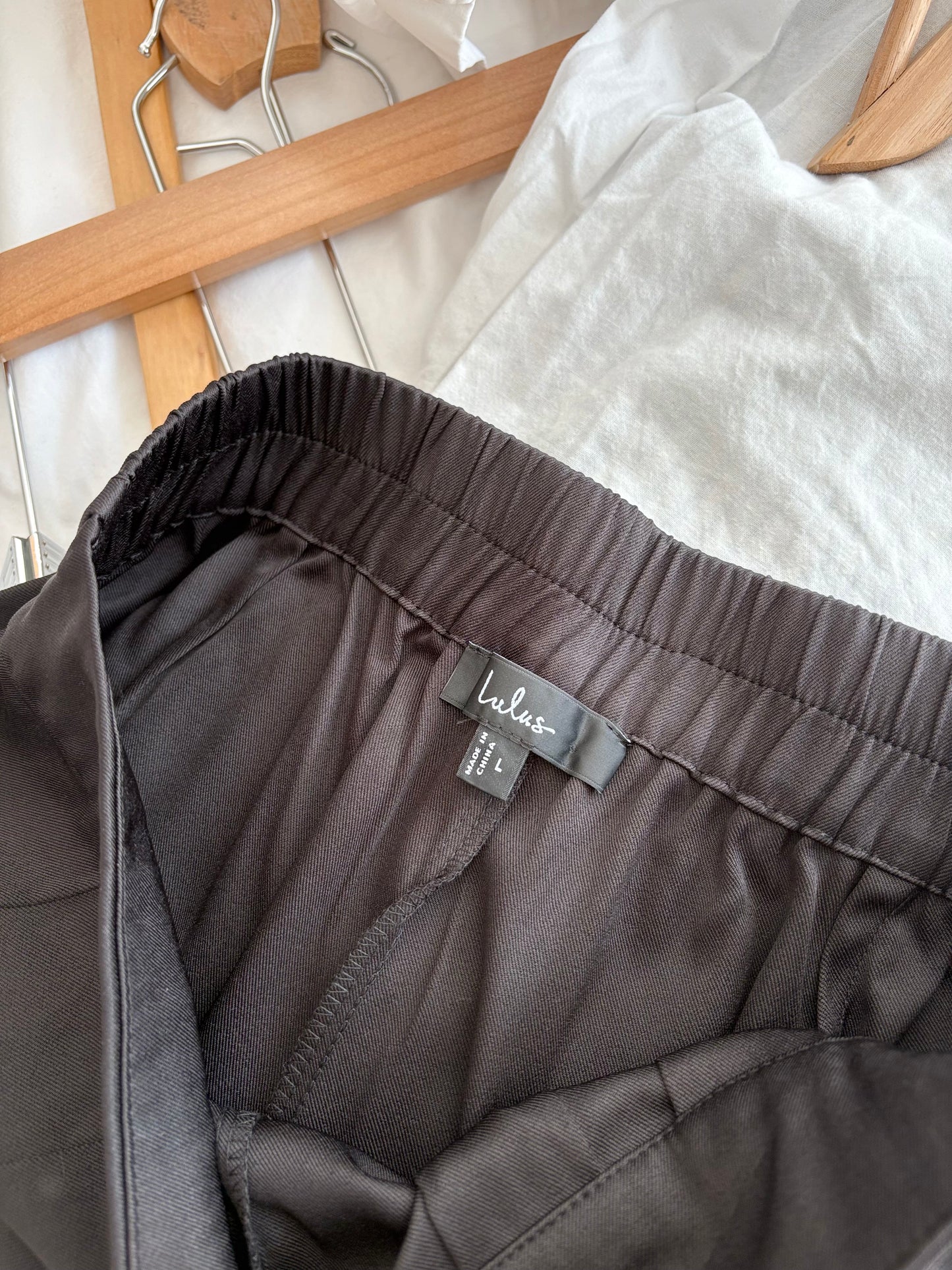 Lulus tailored wide leg pants Large