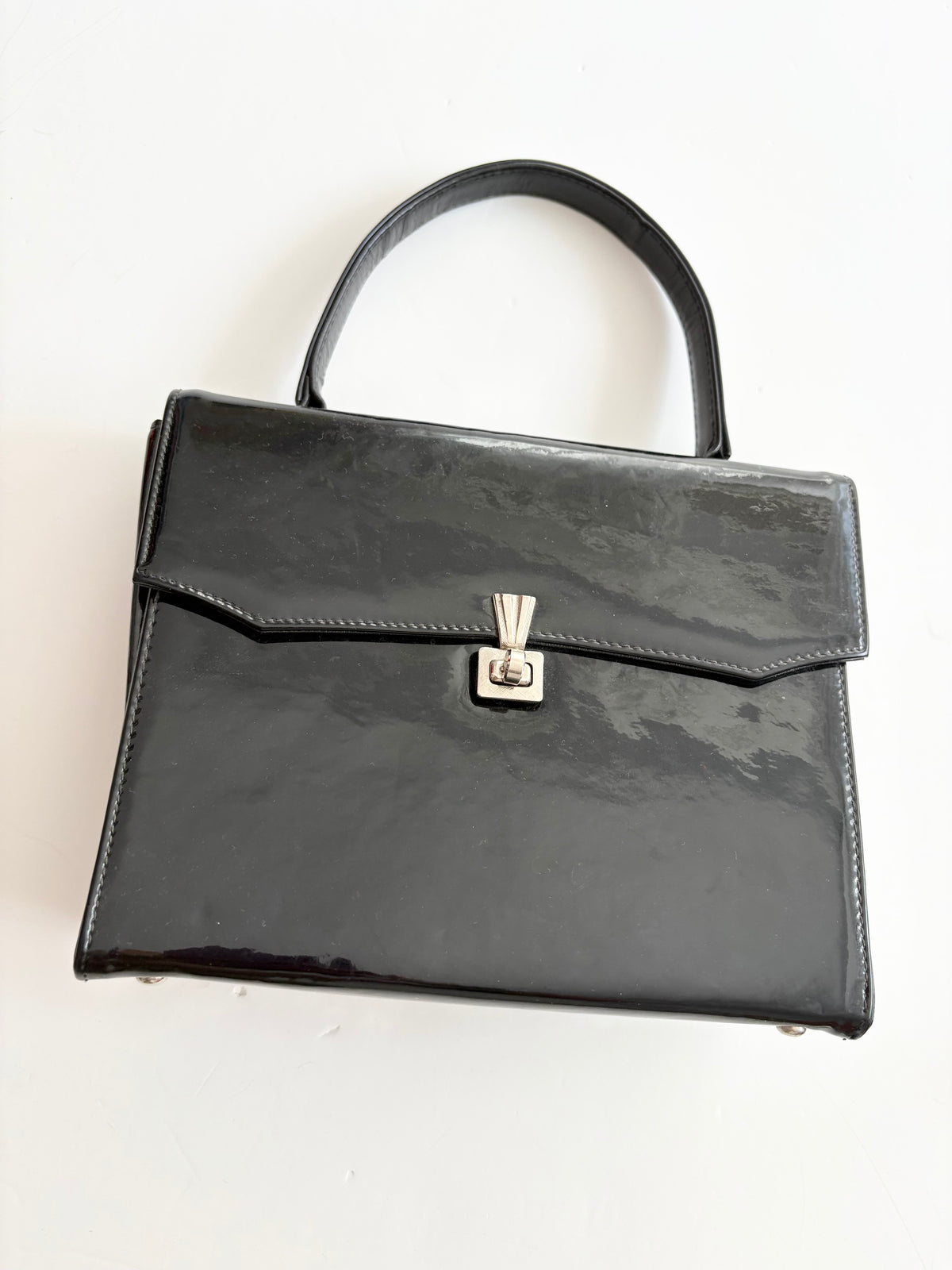 Vintage patent leather structured handbag