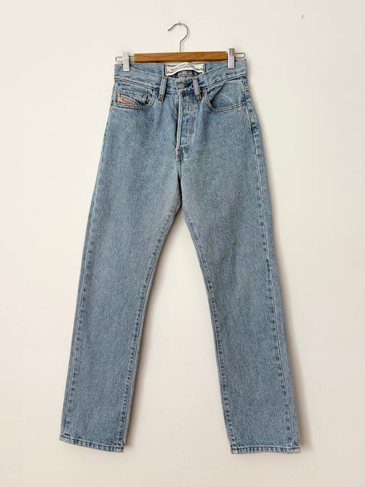 Vintage Diesel straight leg jeans W26