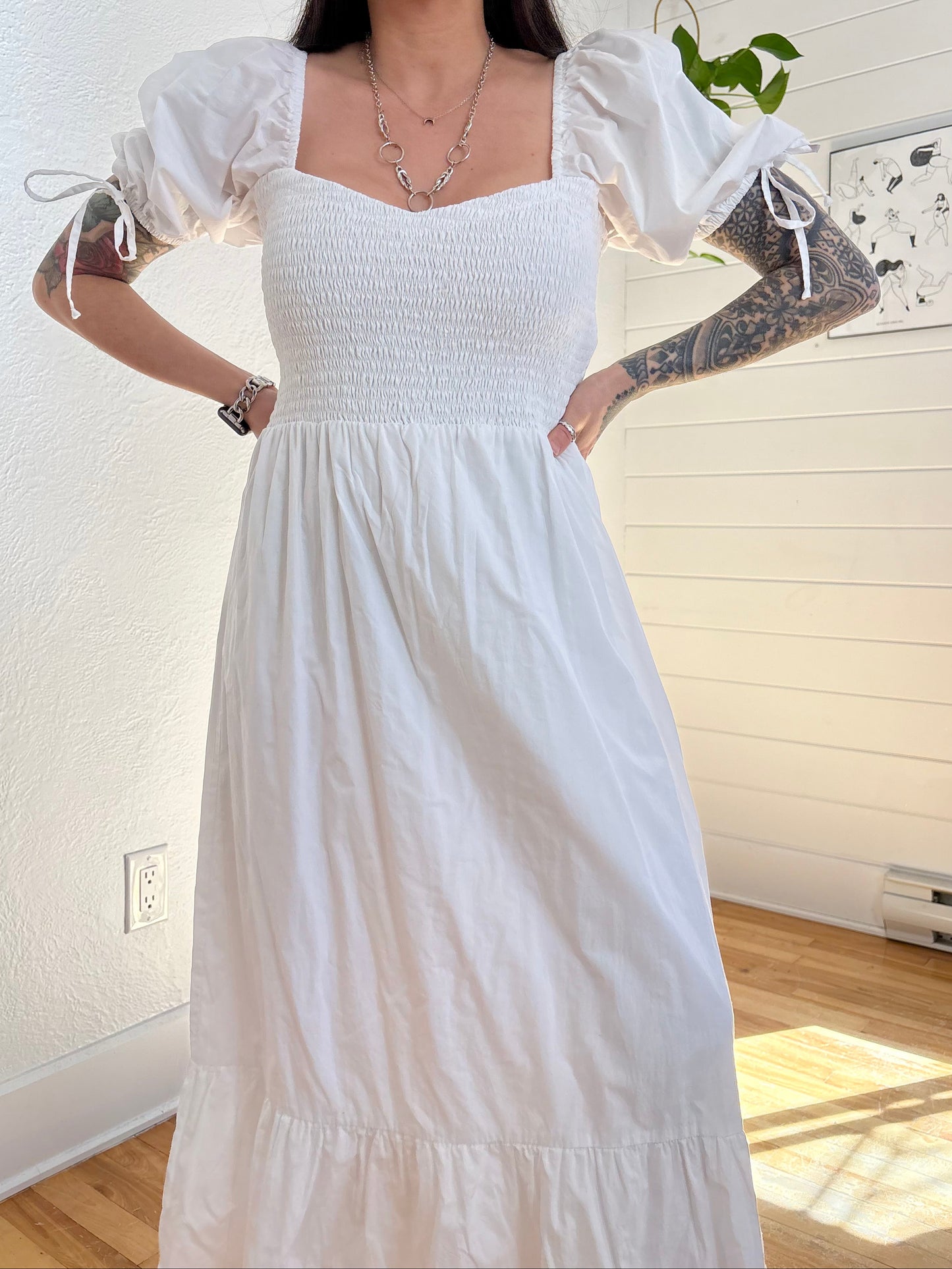 Faithfull The Brand Robe mi-longue smockée Lithana Grande