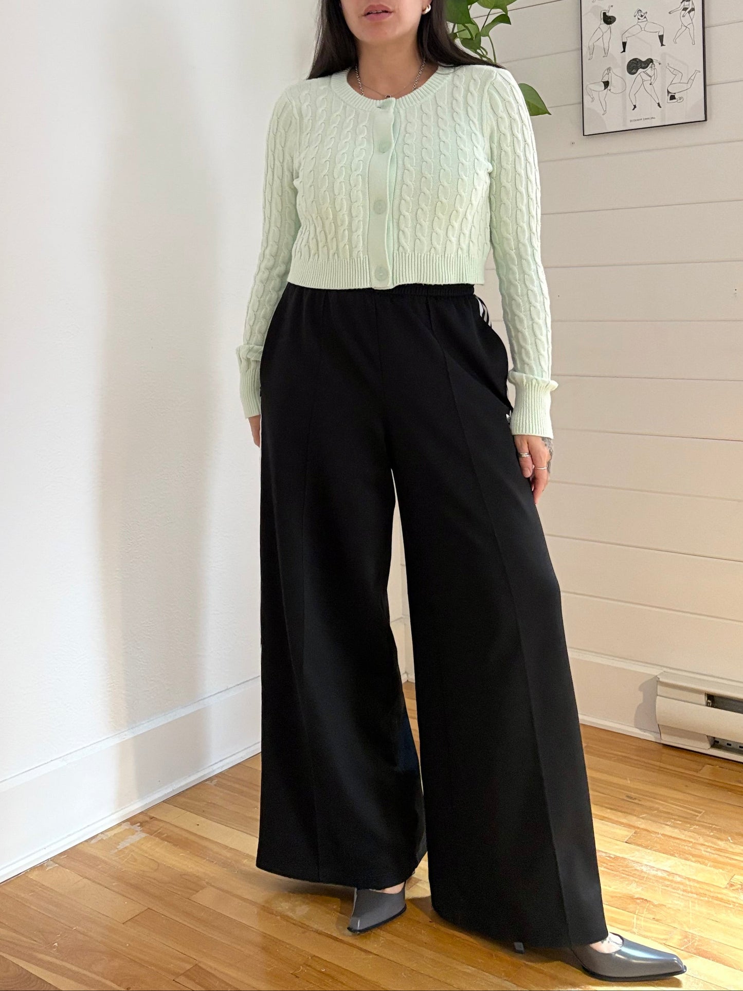 525 America crop cable knit sweater Small