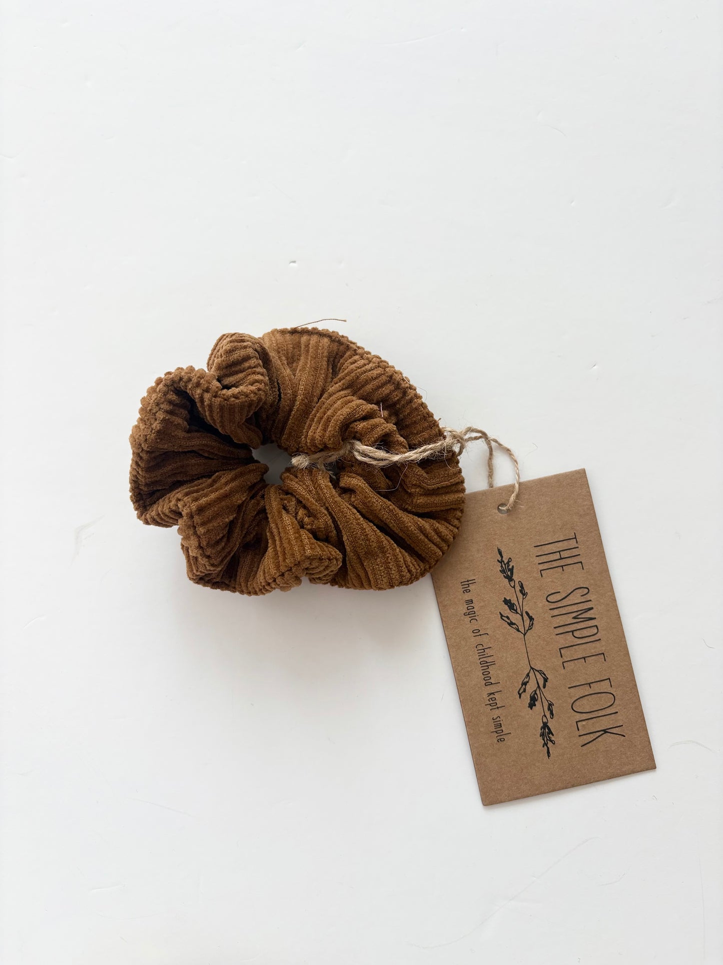 The simple folk scrunchie O/S