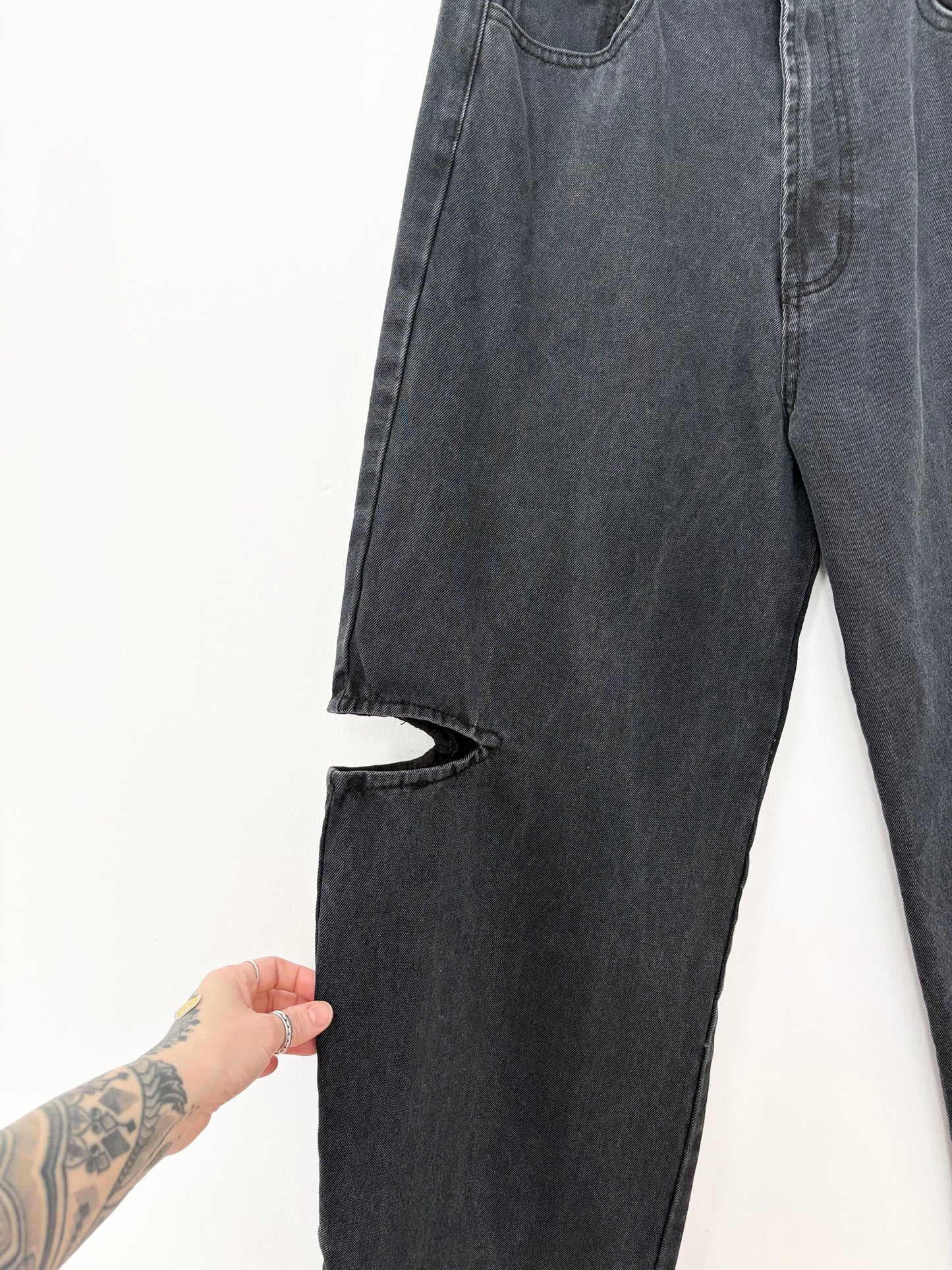 Jean Flying Angels à découpes style tonneau W29/30