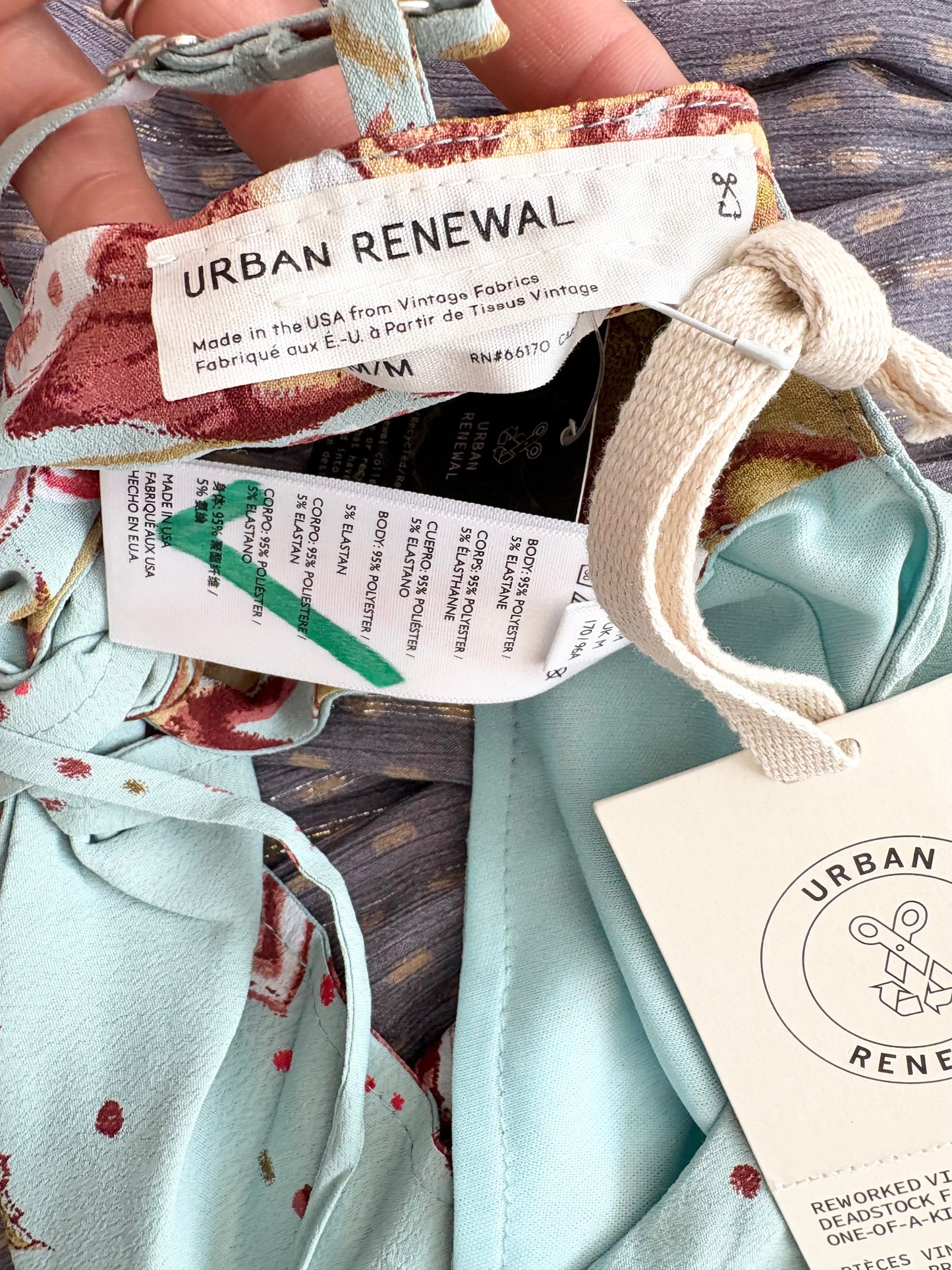 Haut court fleuri Urban Renewal taille M
