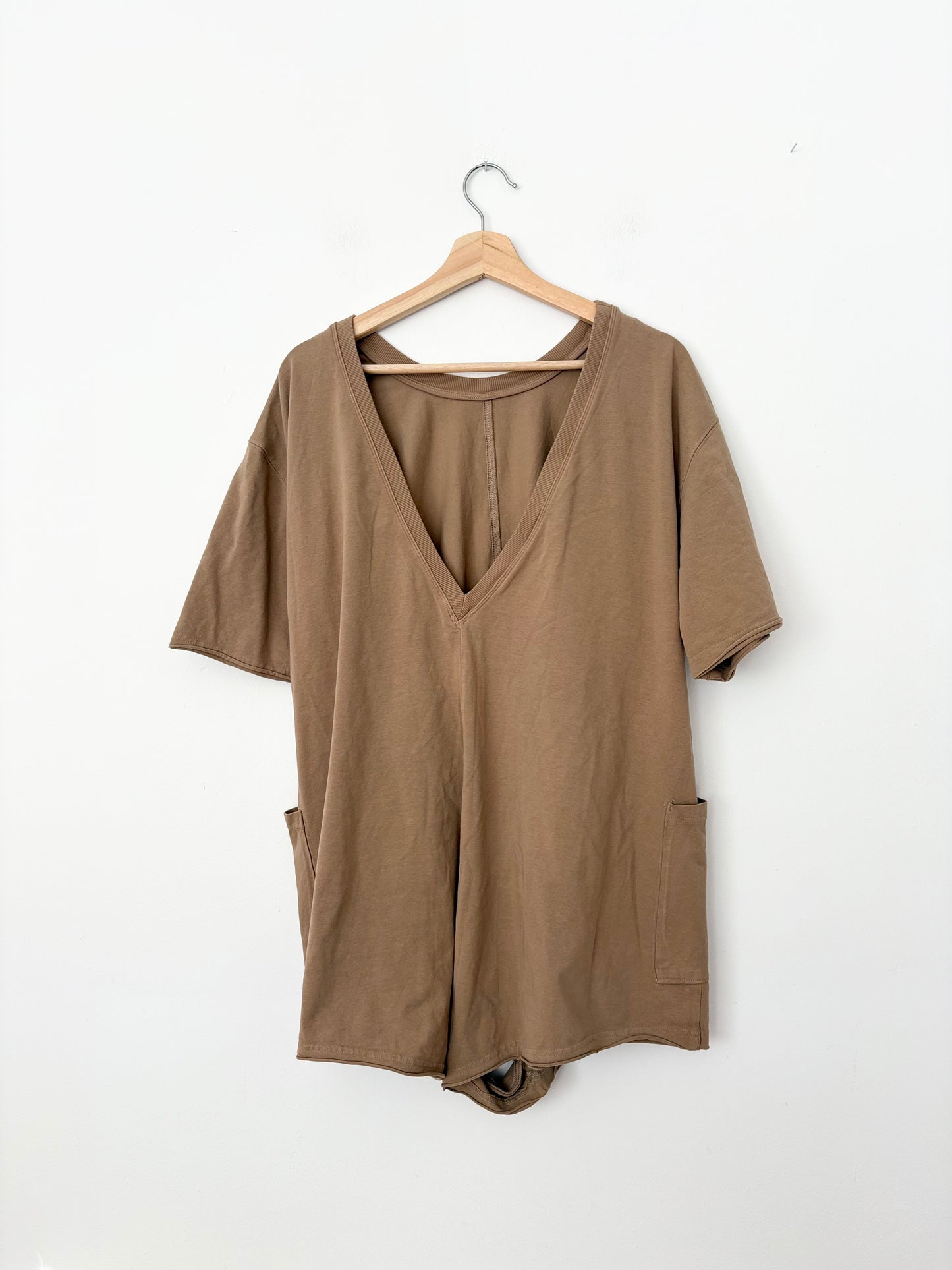 Combinaison-short Free People Hot Shot couleur moka *Plusieurs tailles*