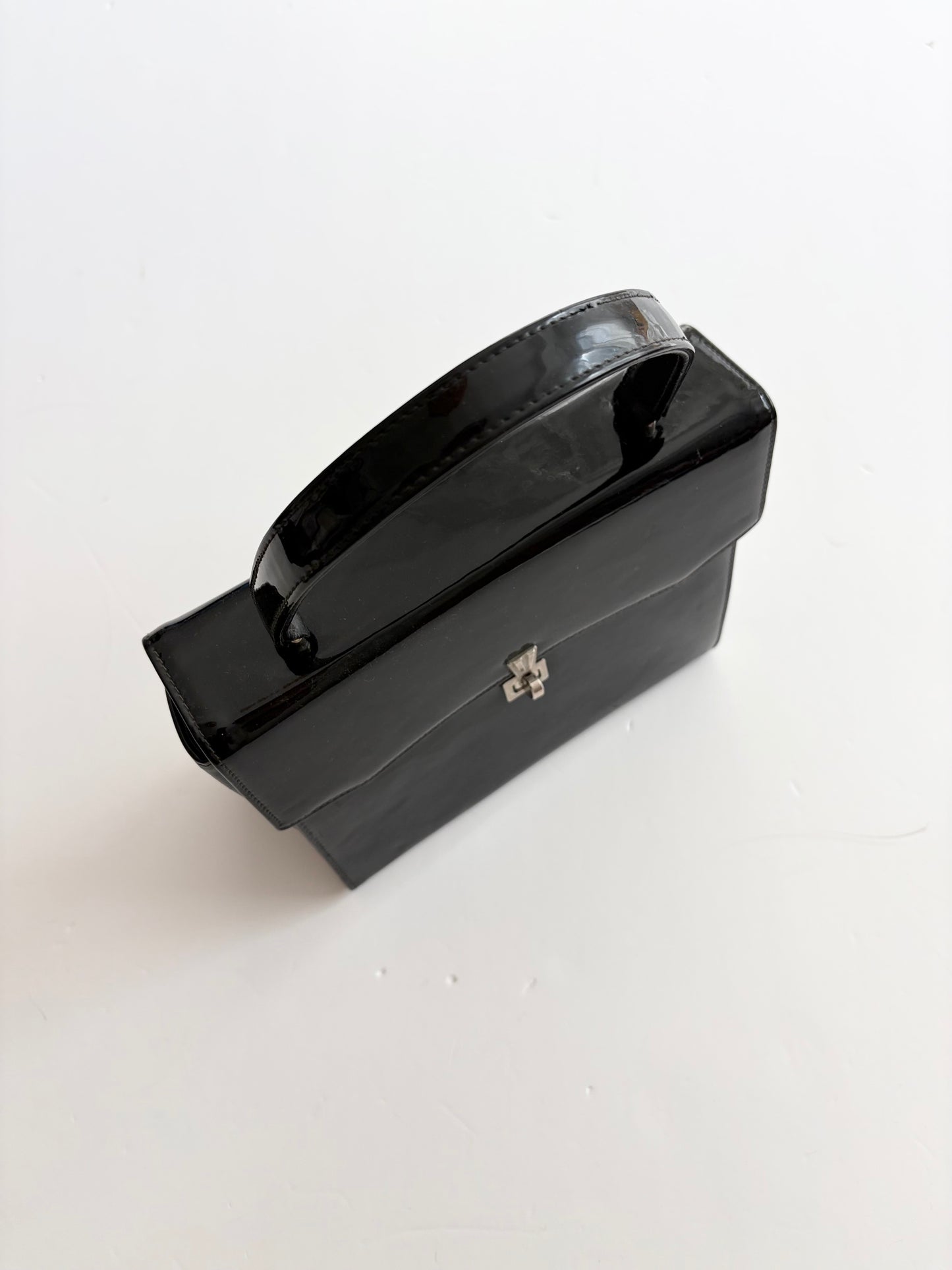 Vintage patent leather structured handbag