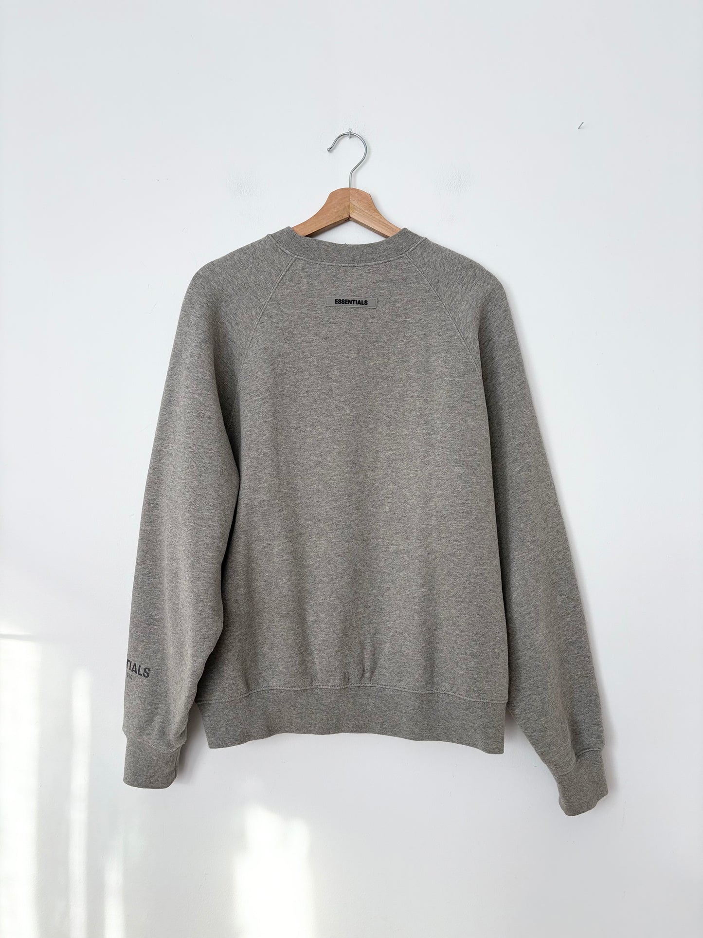 Fear of God Essentials Signature logo crewneck XS-M