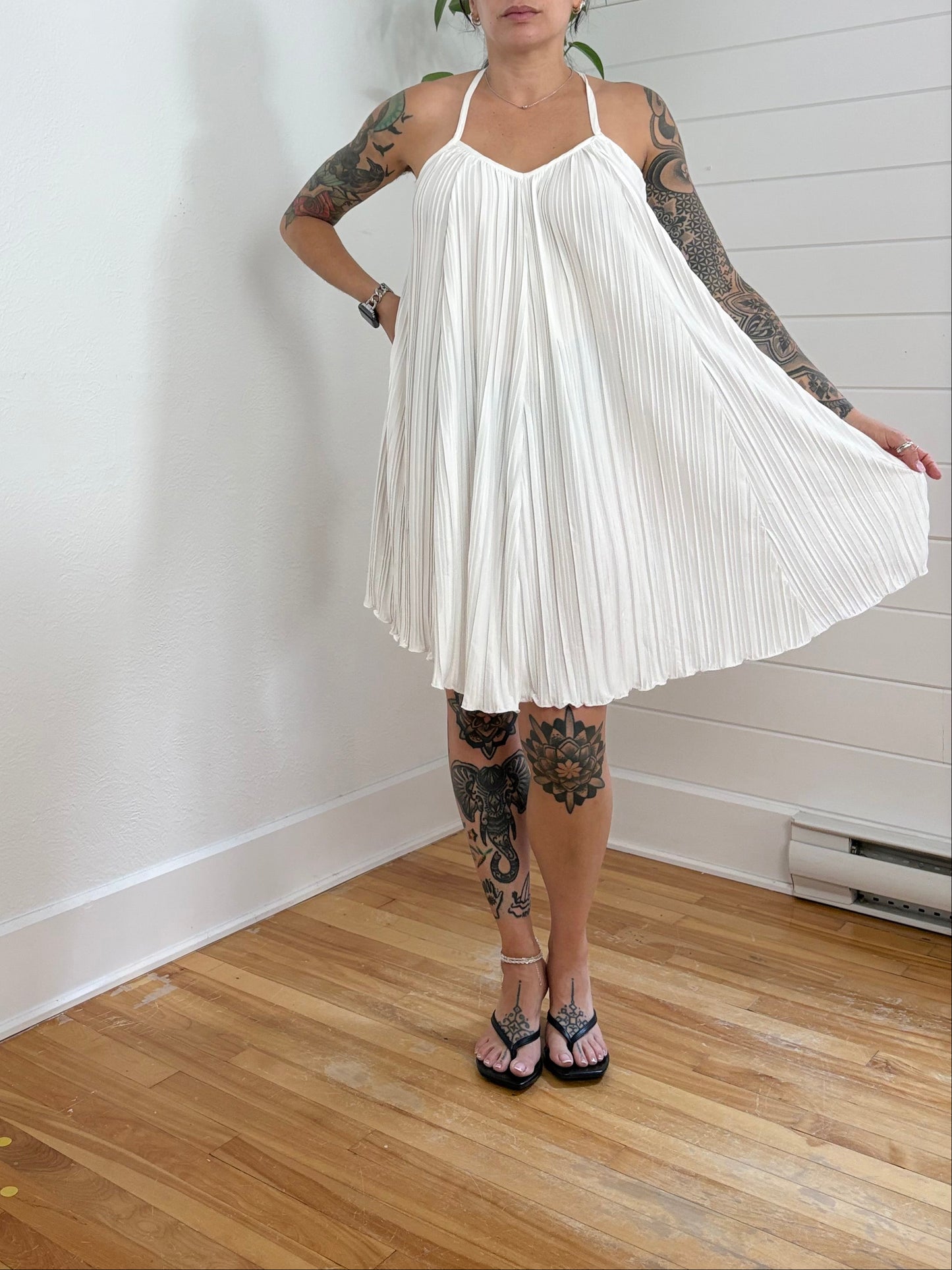 LBLC The label mini robe plissée Norma Taille M
