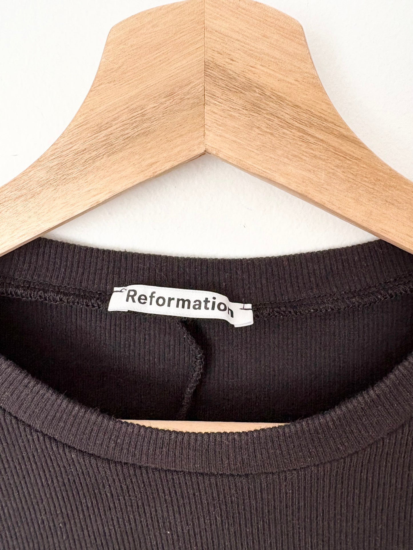 Reformation Gerard cut out back top Medium