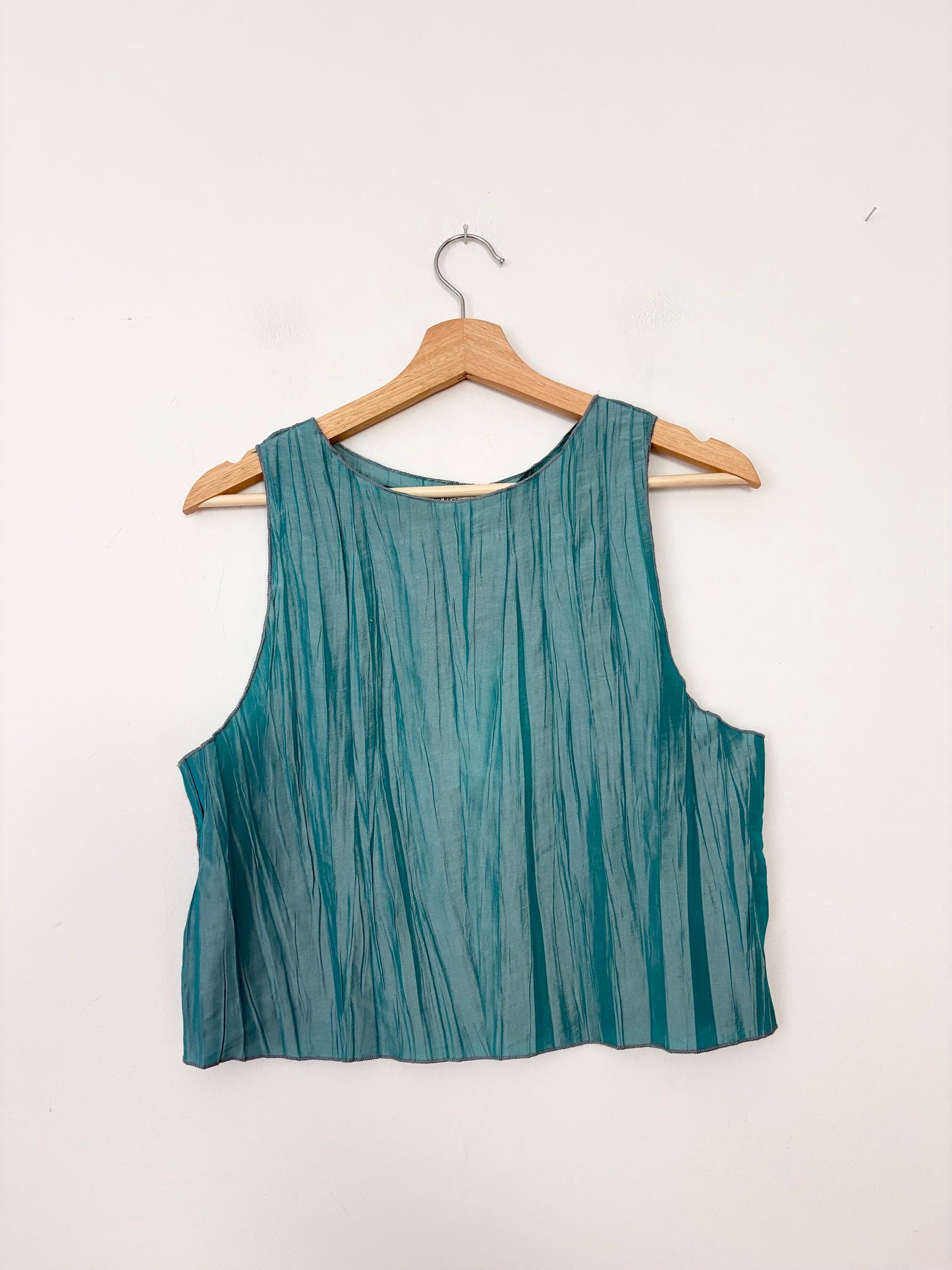 Urban Renewal pleated shimmer tank Medium