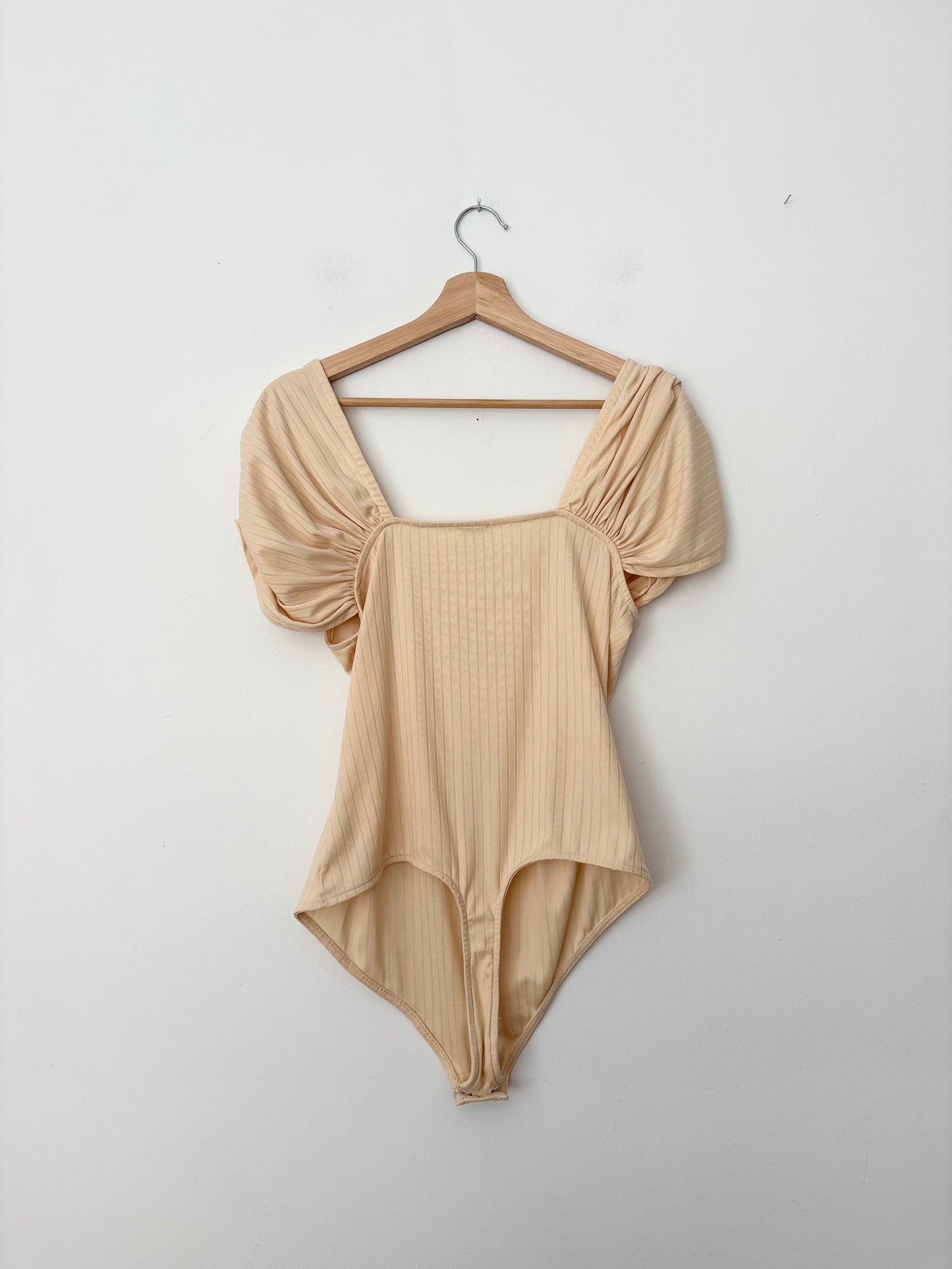 Free People front row bodysuit Medium