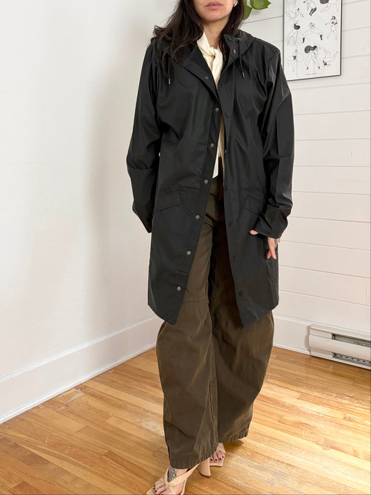 RAINS W3 long jacket in black Large