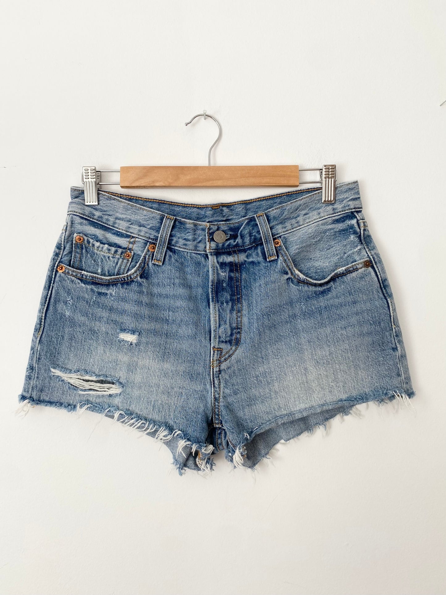Short en jean Levis 501 W28