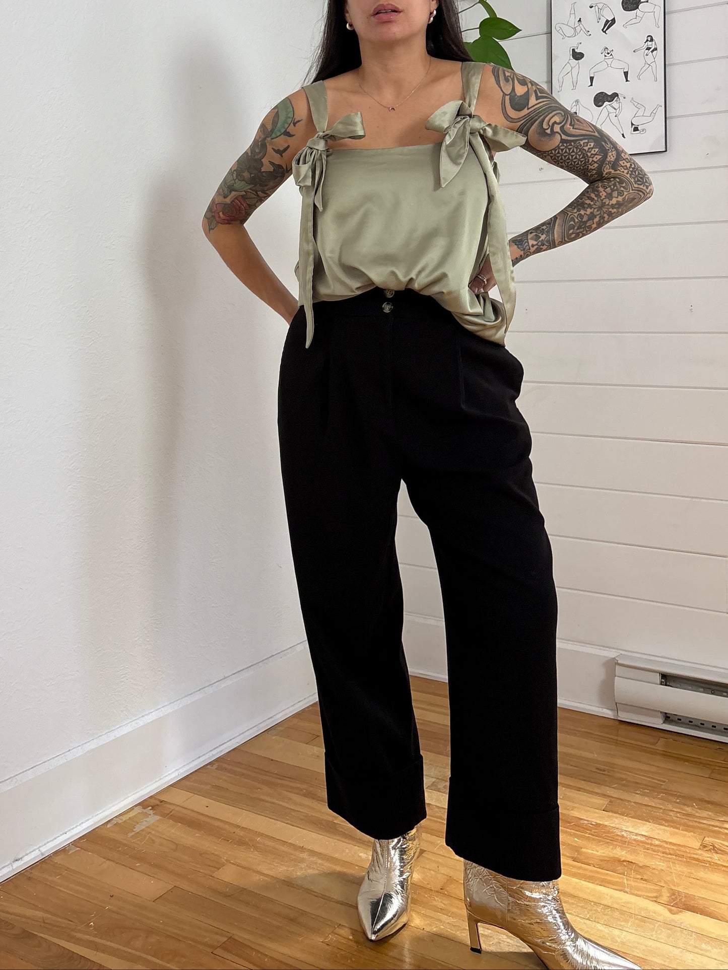 Show me your Mumu make up tank Medium