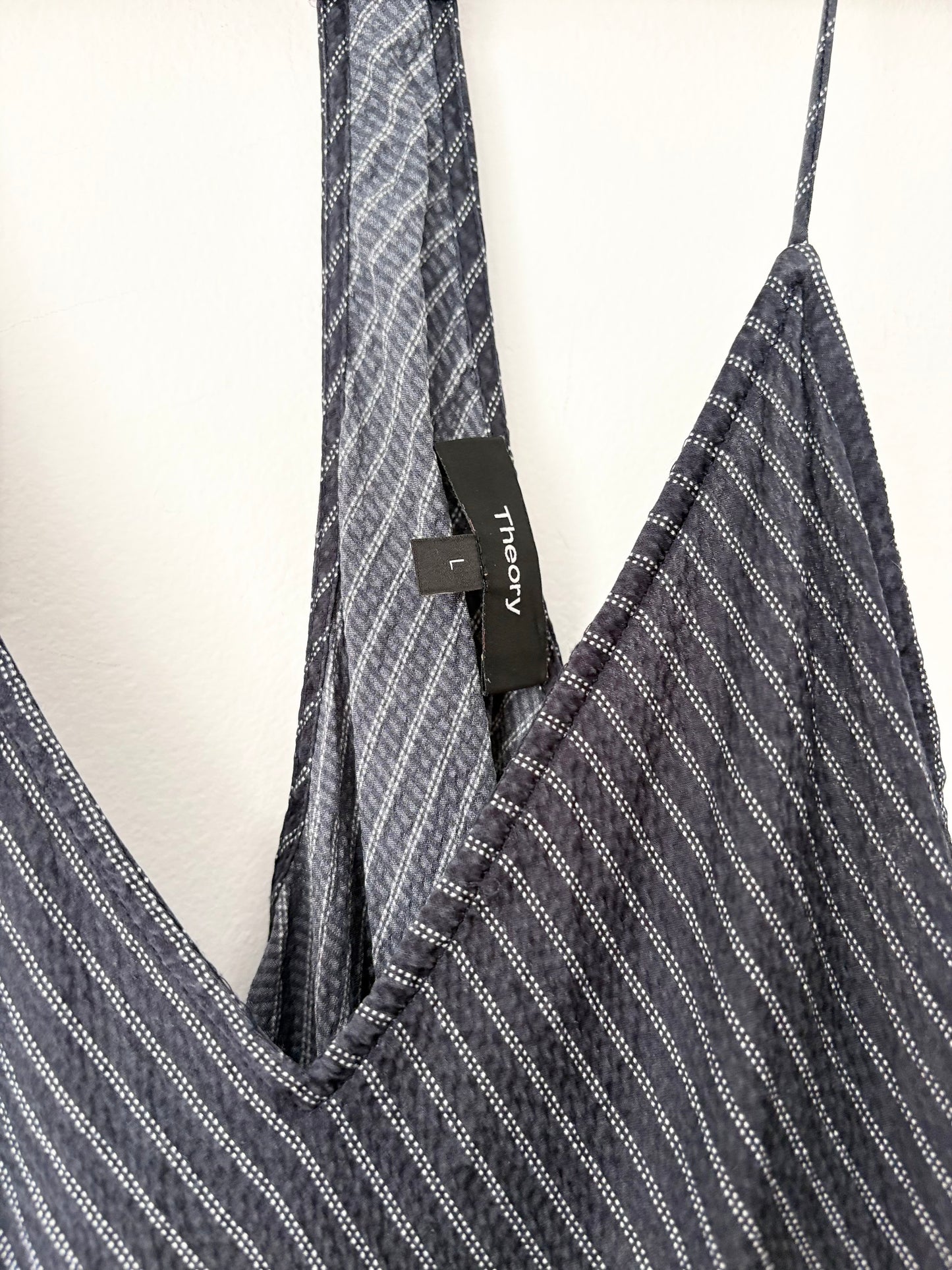 Theory draped back silk tank top Large