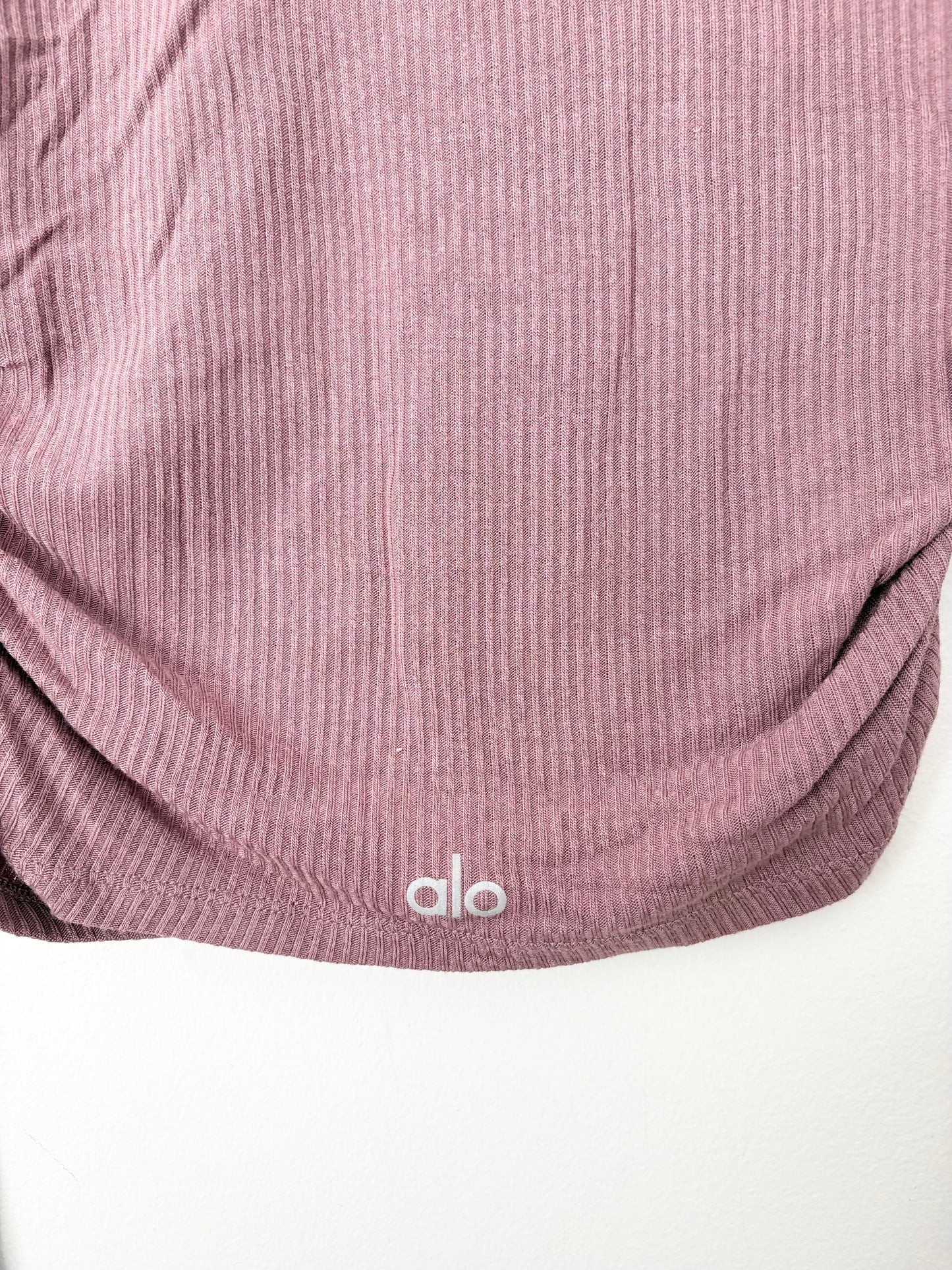 Alo Yoga gather long sleeve top Medium