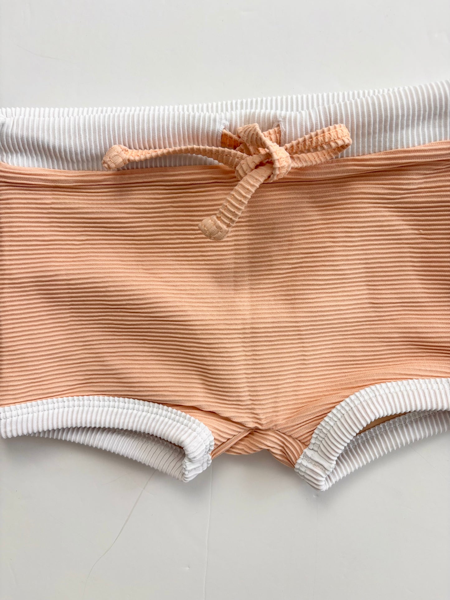 Zulu & Zephyr ribbed swim trunks 2Y