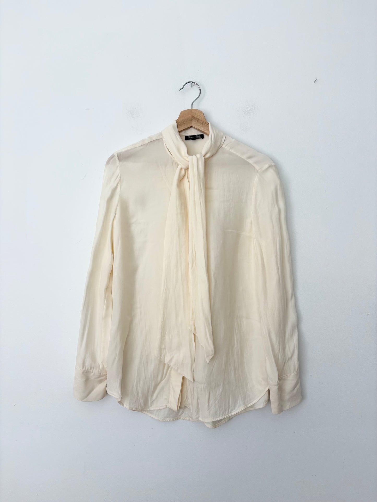 Chemisier Massimo Dutti en voile avec cravate, taille M