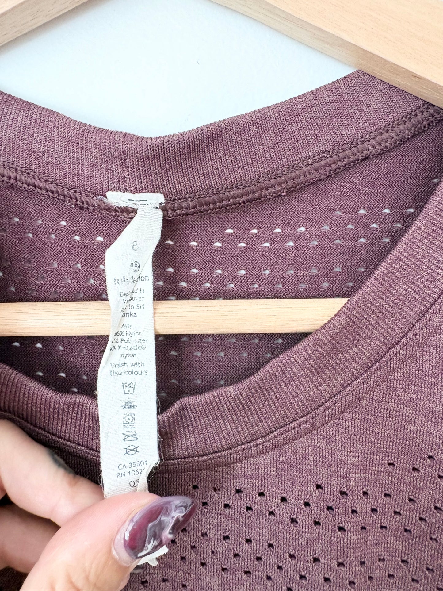 Lululemon Breeze by muscle tank size 8