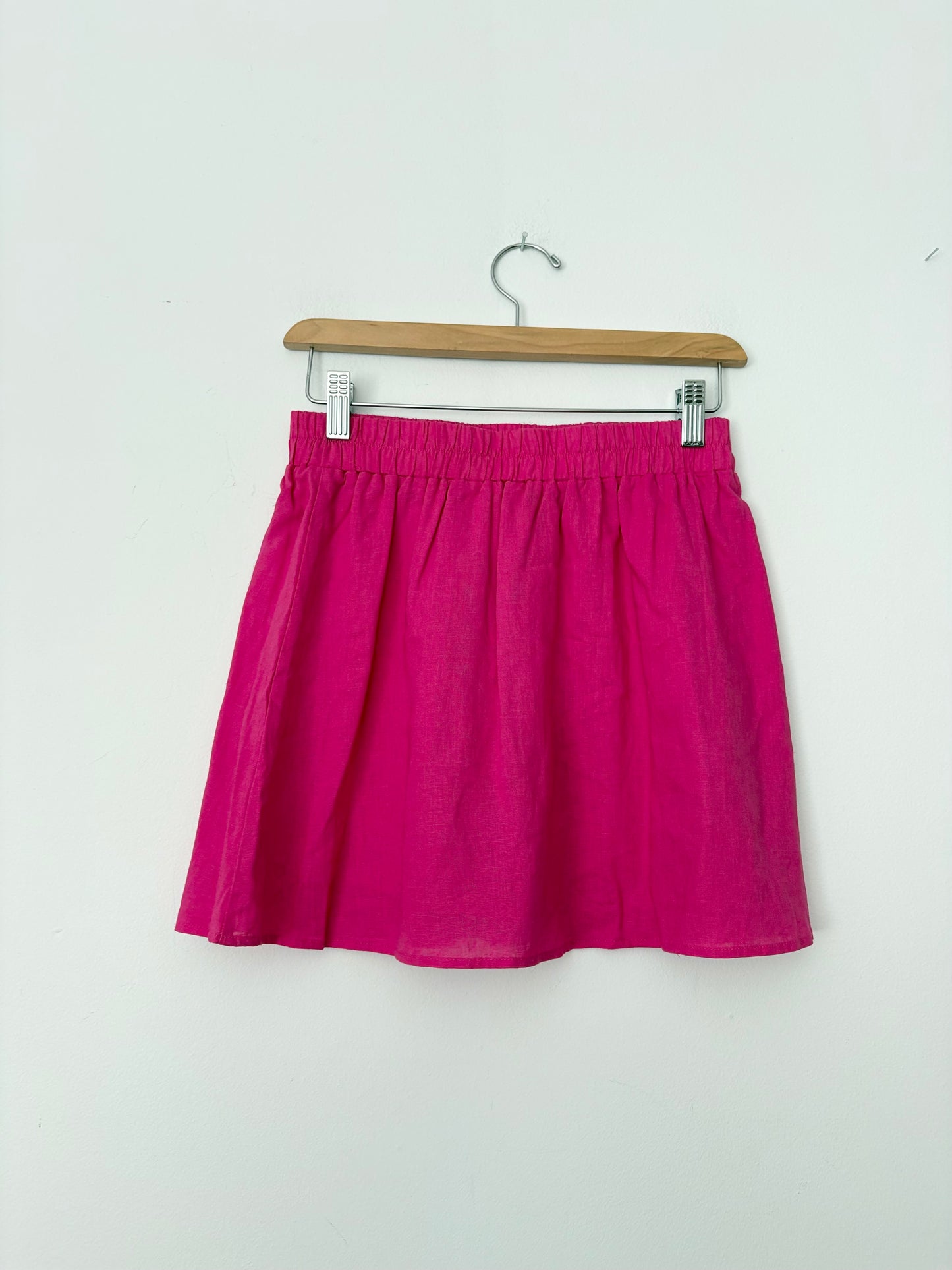 Kourt. Askita linen skort Small