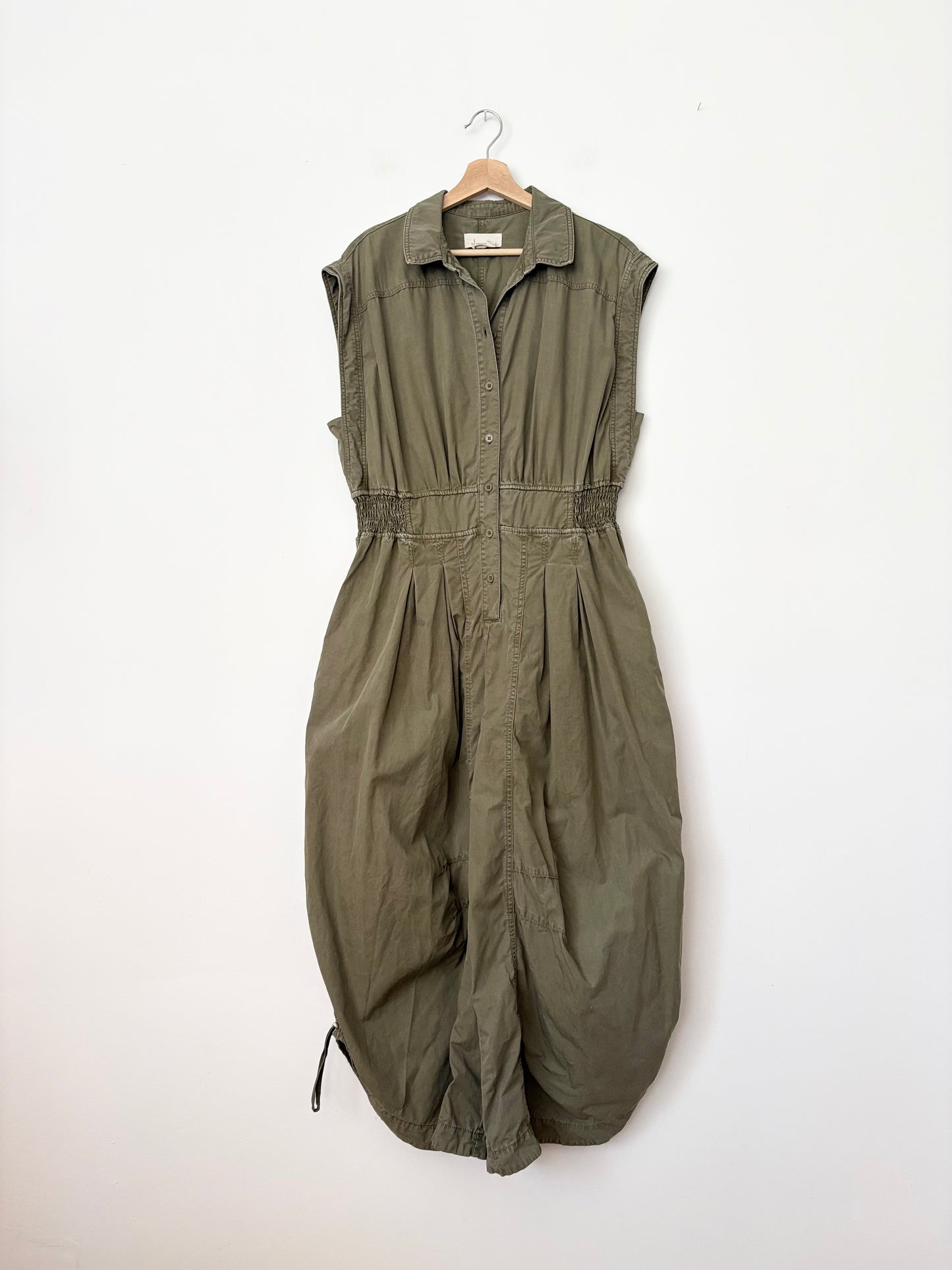Anthropologie shirthing parachute jumpsuit Large
