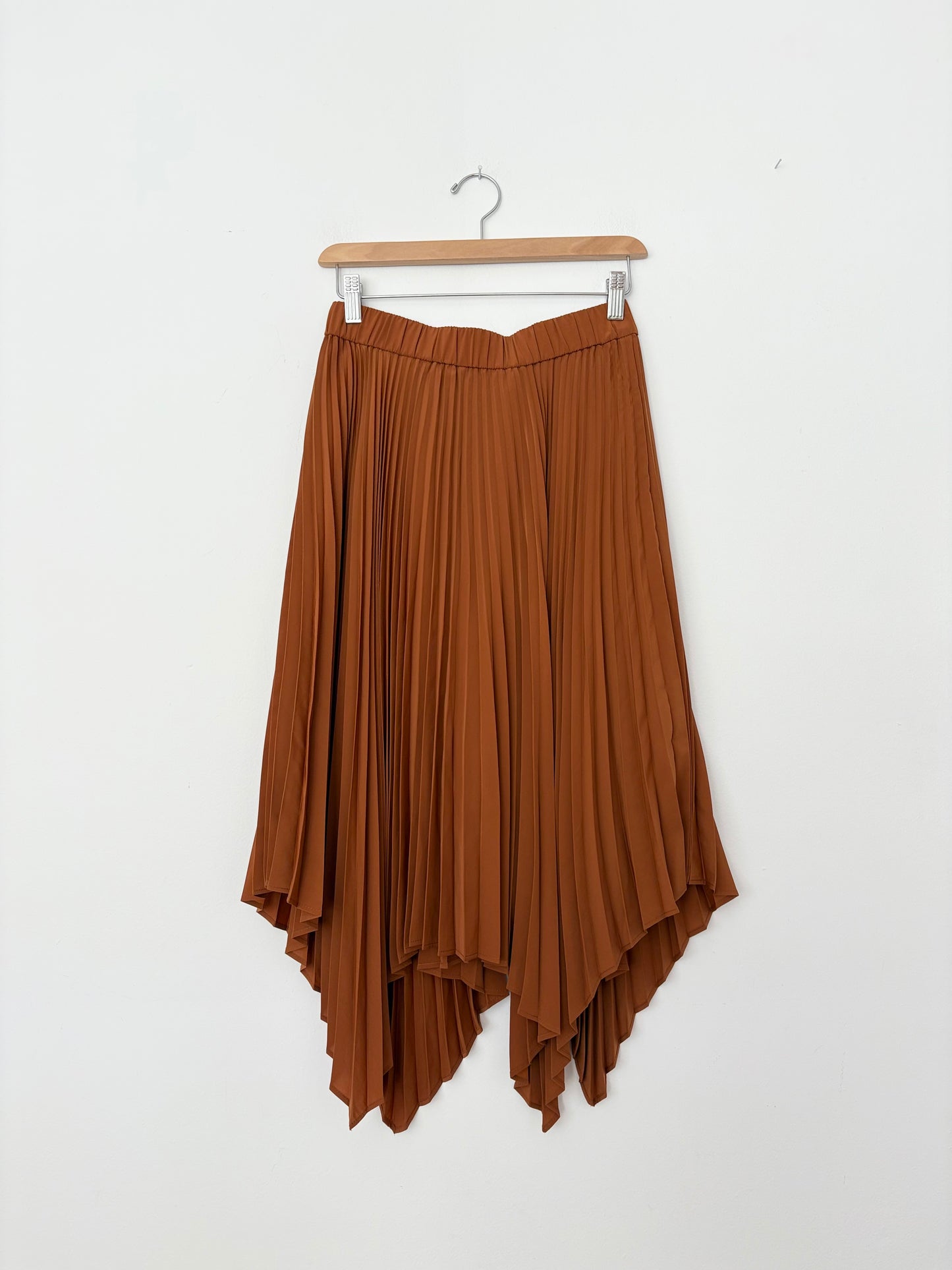JW Anderson X Uniqlo Asymetric pleated skirt S/M