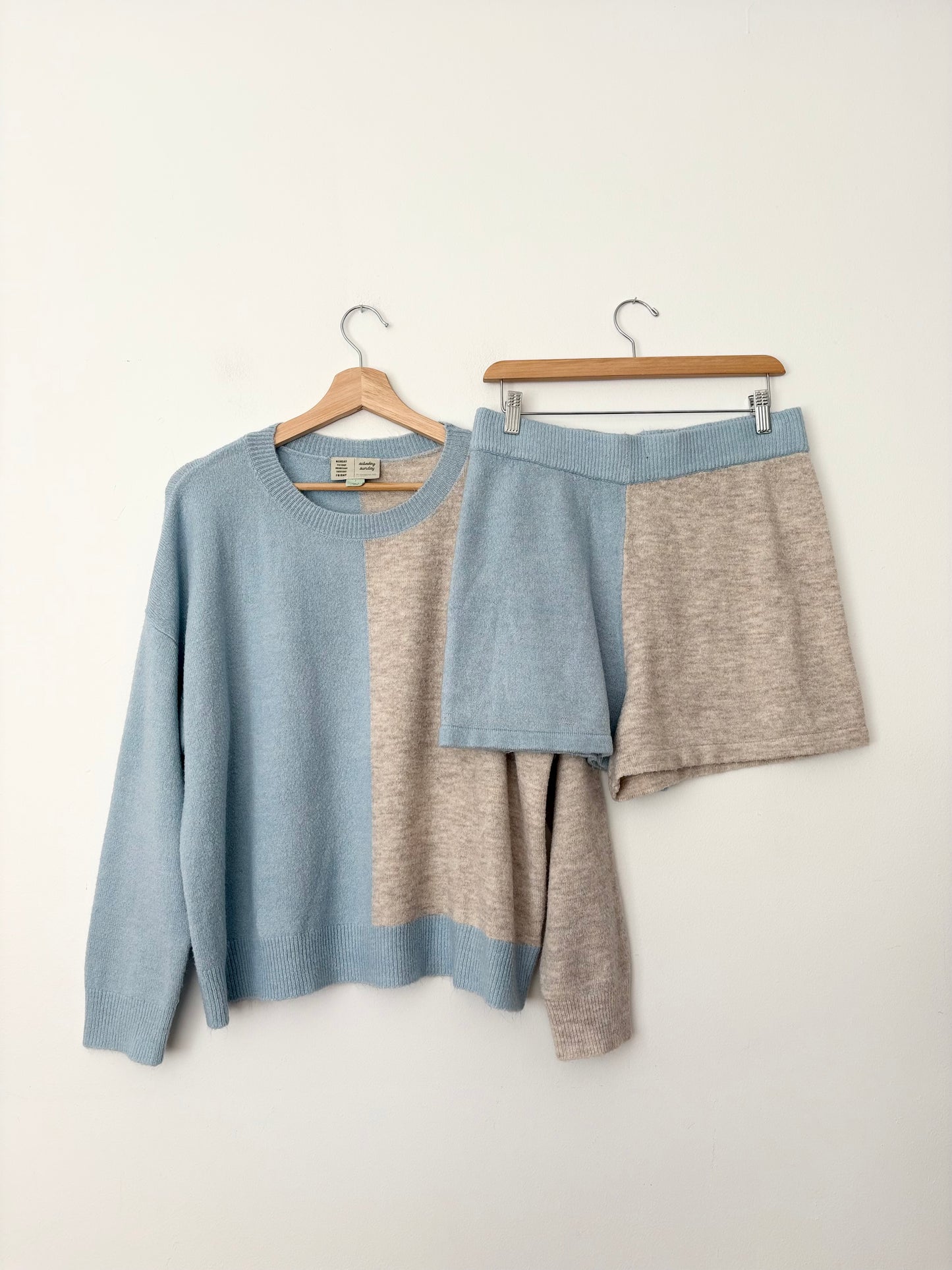 Saturday sunday Leah colorblock sweater set Large