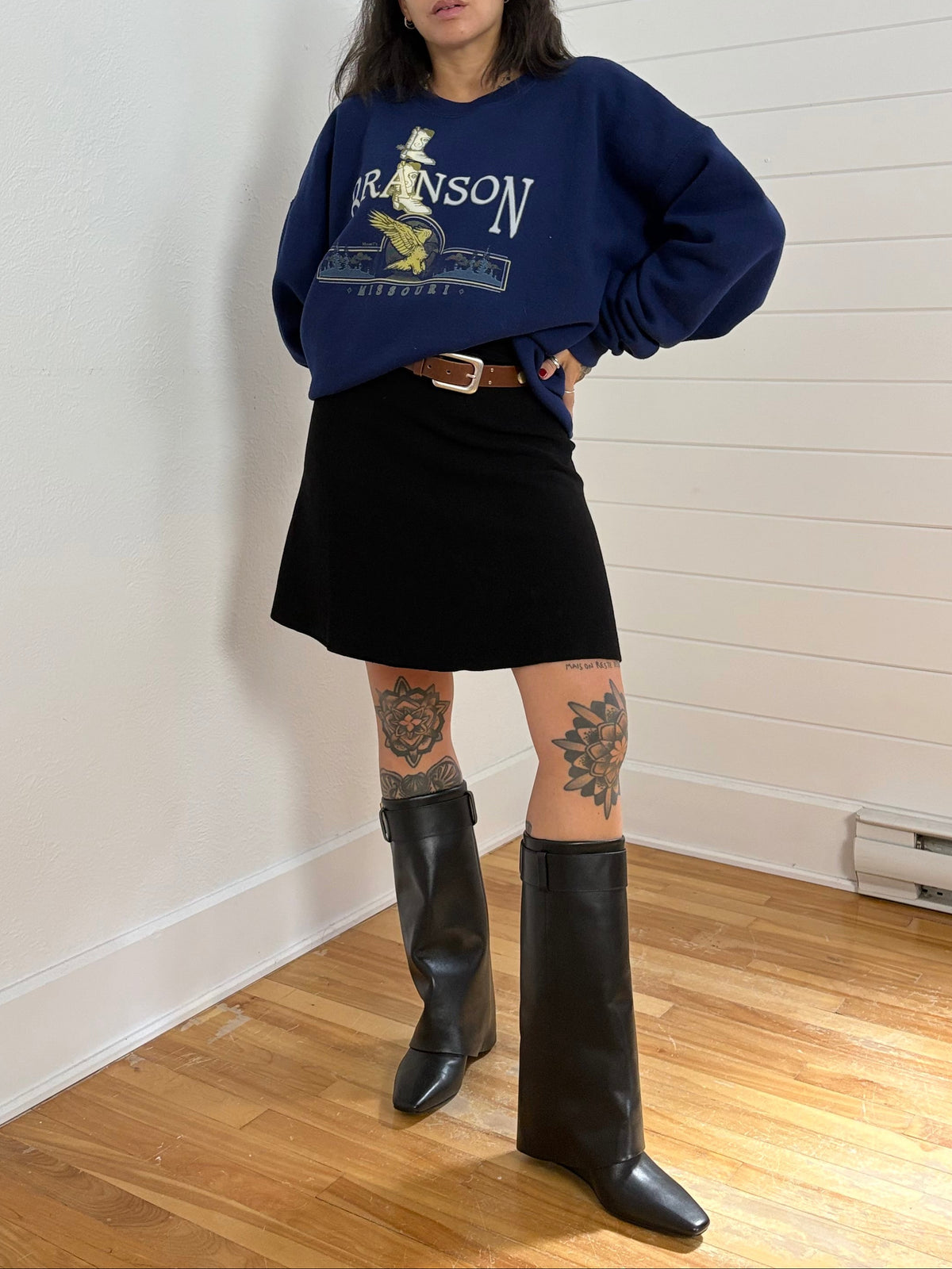 Vintage Branson sweater XL