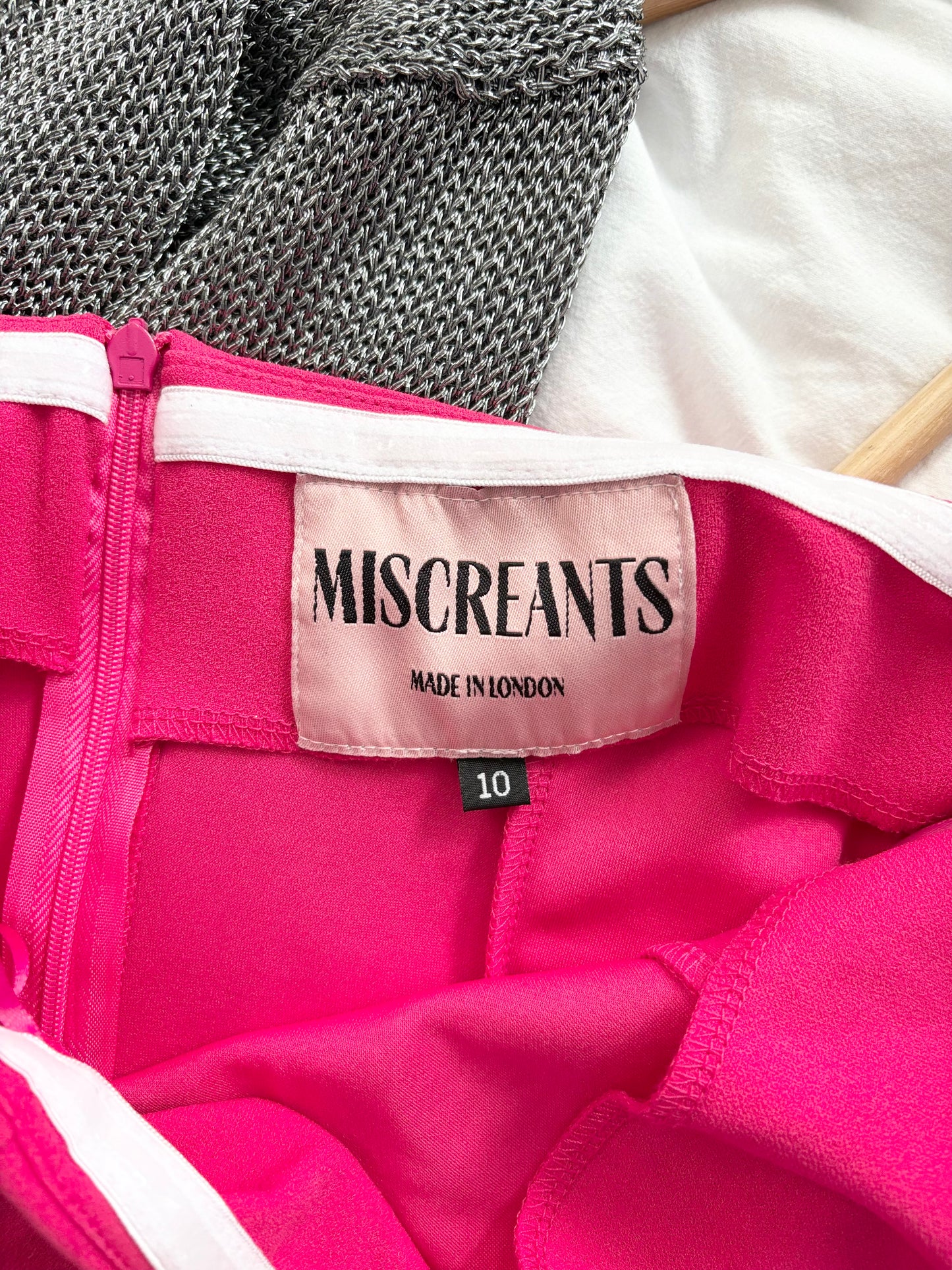 Robe courte fendue Miscreants Cupid Taille S/M