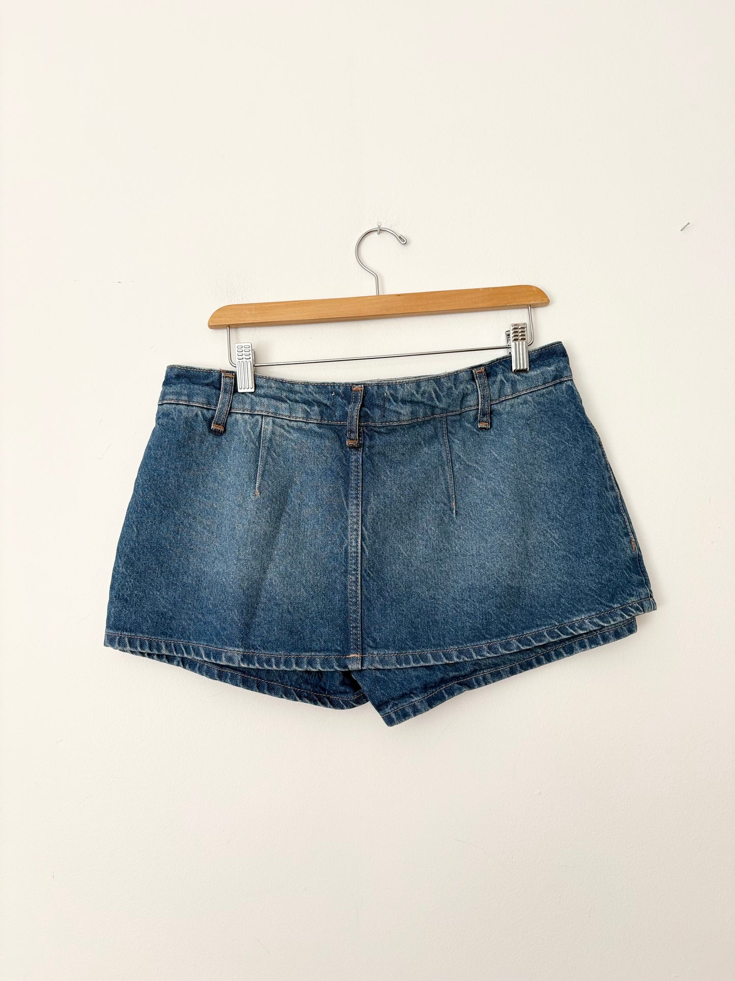 Free People Galivating jupe-short transparente T29