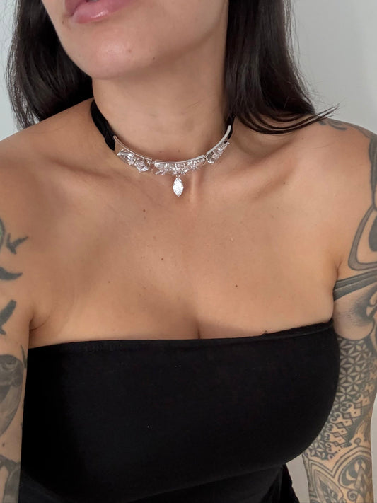 Noir NYC rhodium plated jagged choker necklace