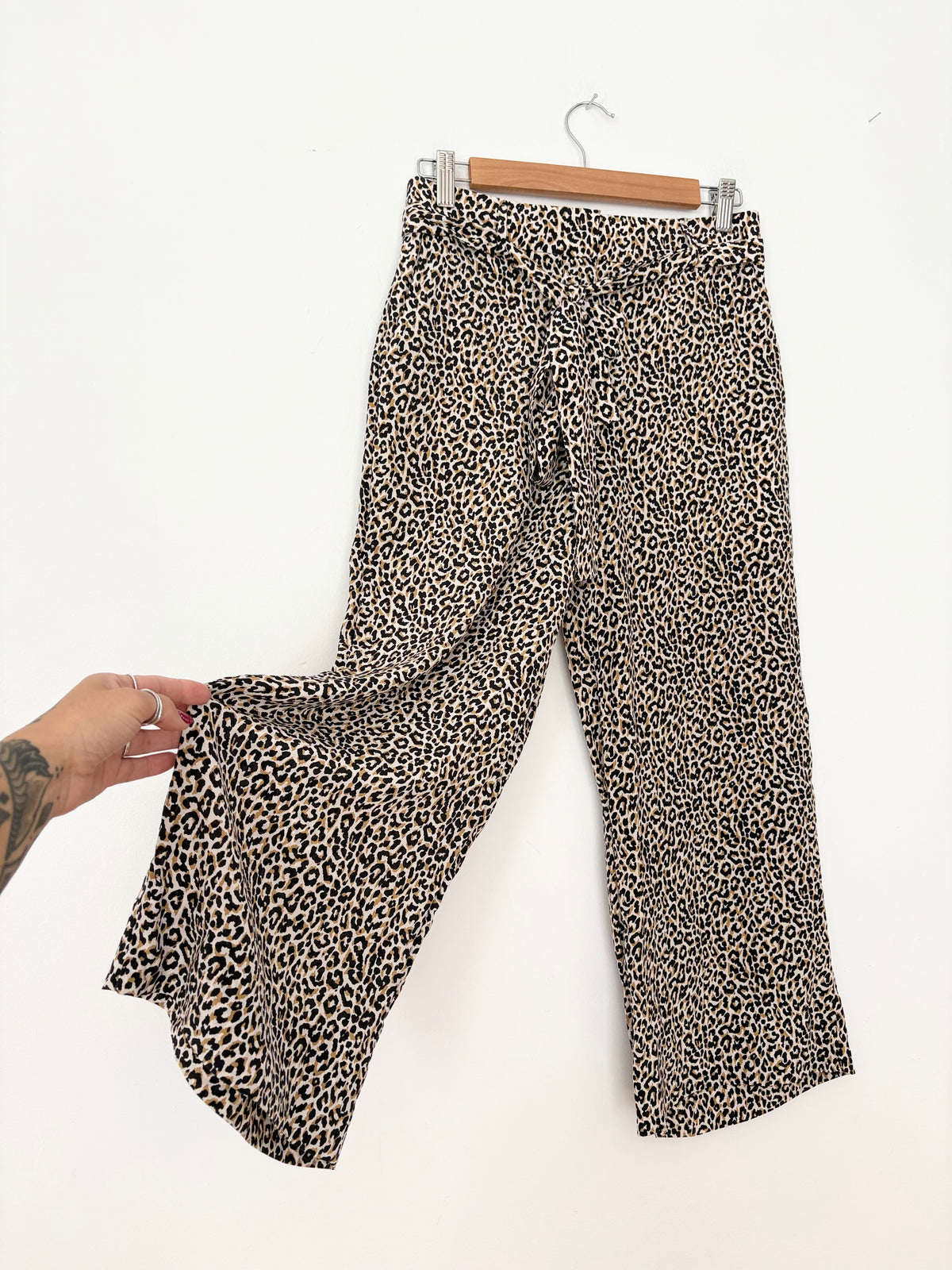 J.crew silk wide leg crop pants in leopard W26/27