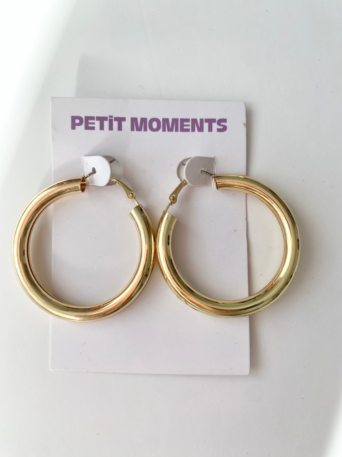 Petits moments gretchen hoops