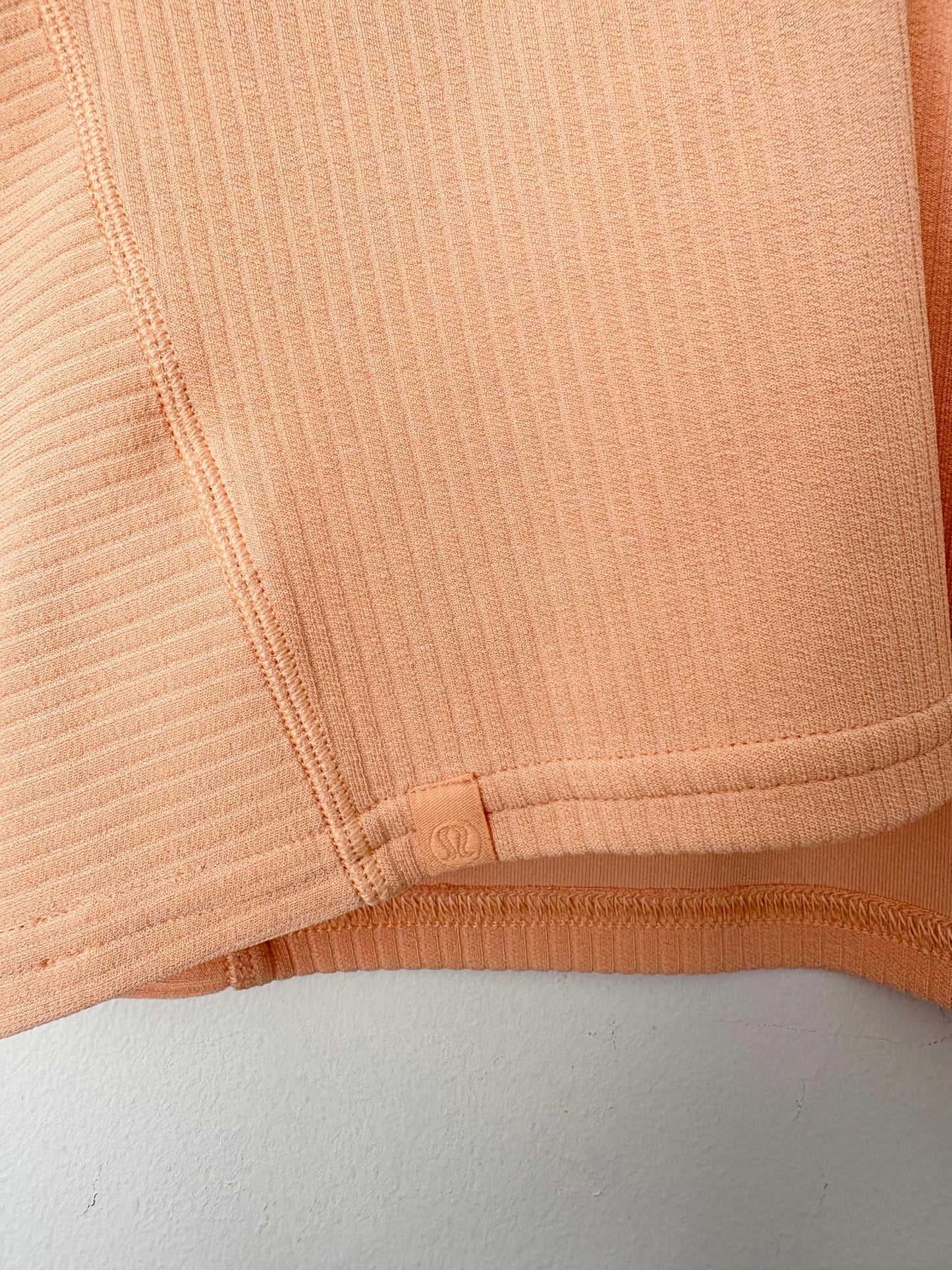 Lululemon ribbed softstreme crop tank Medium