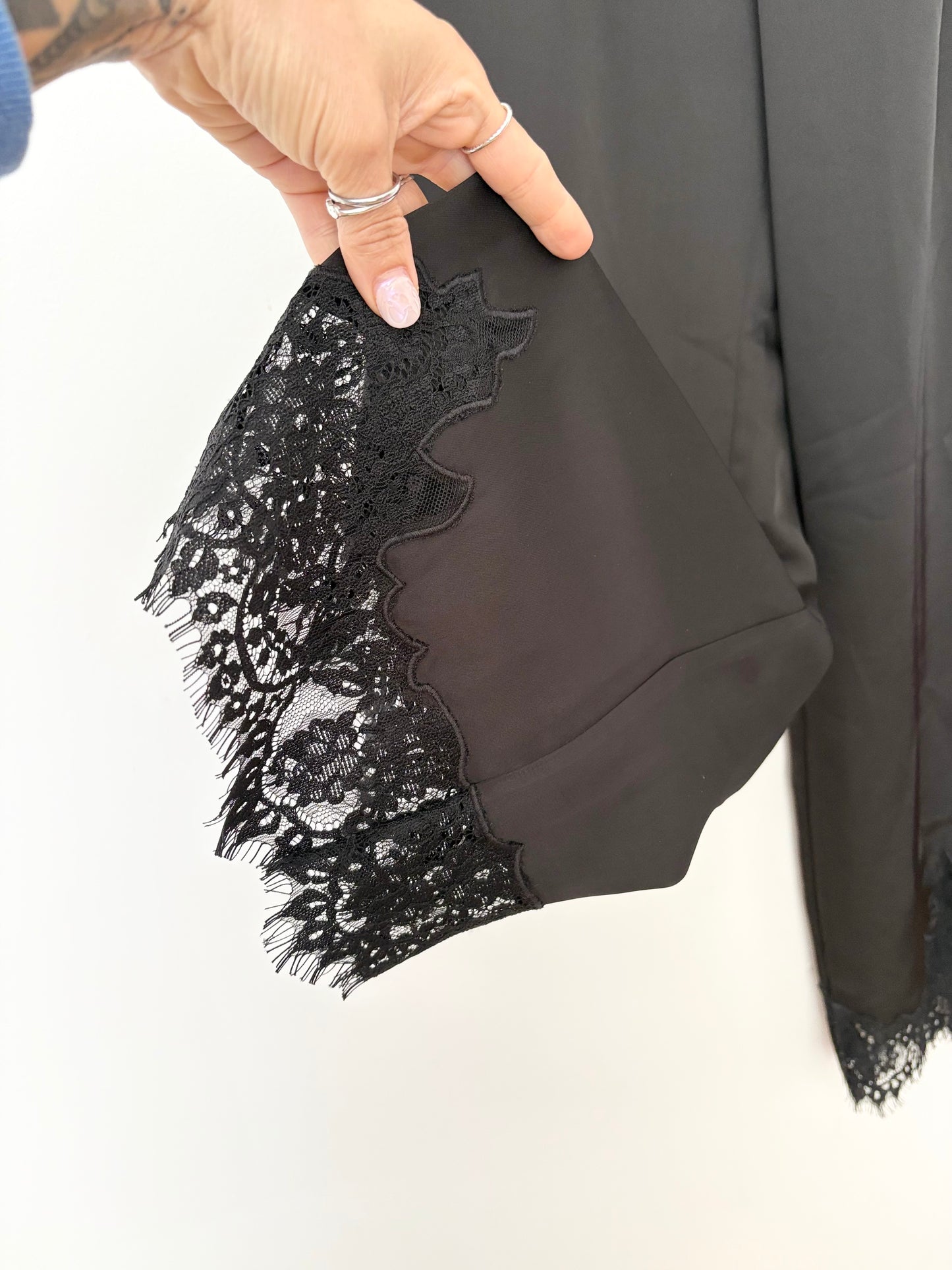 Sorella Atelier Lace detail yara pants Medium