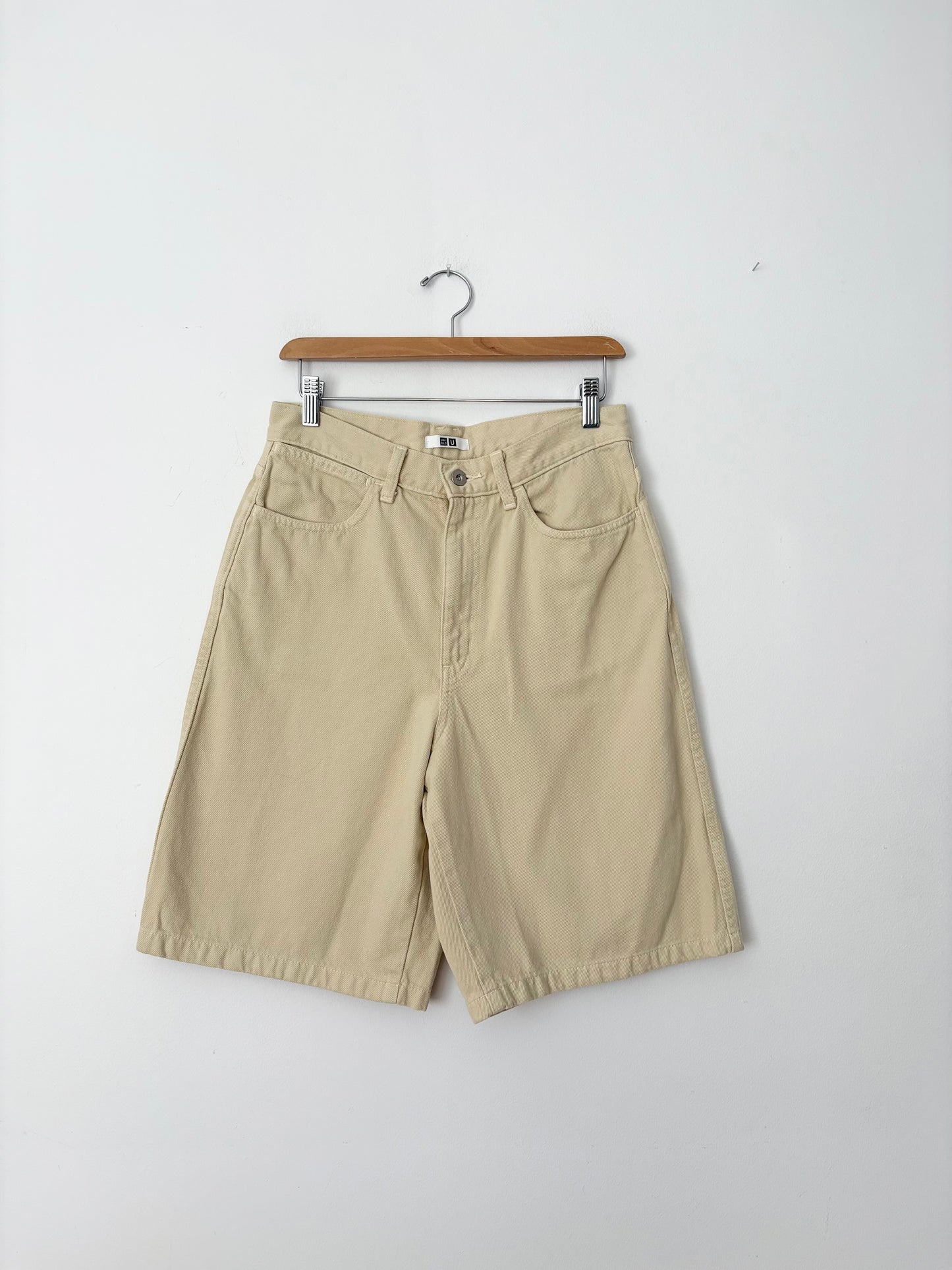 Uniqlo beige denim long shorts W27