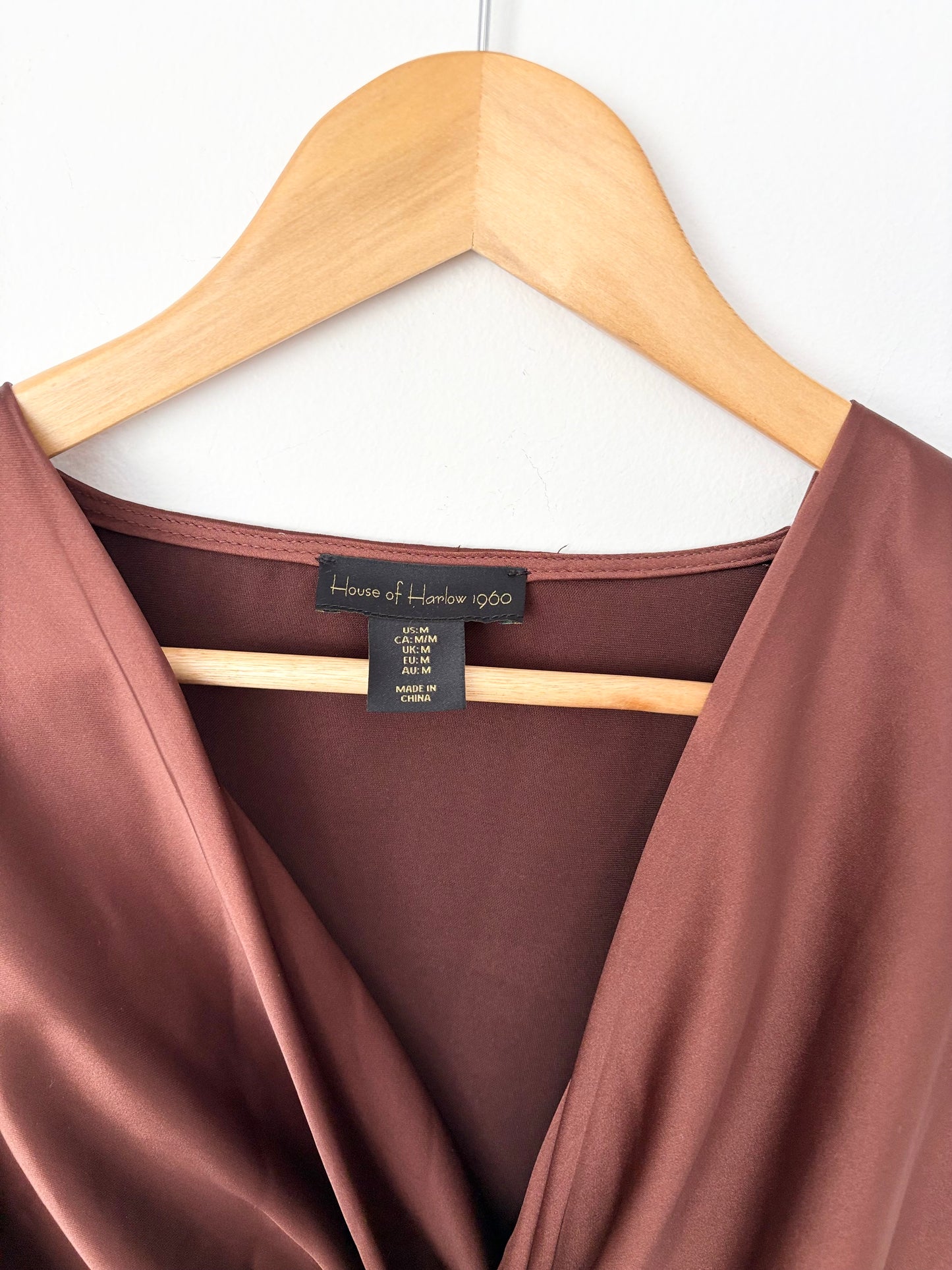 House of Harlow 1960 brown satin knotted top Medium
