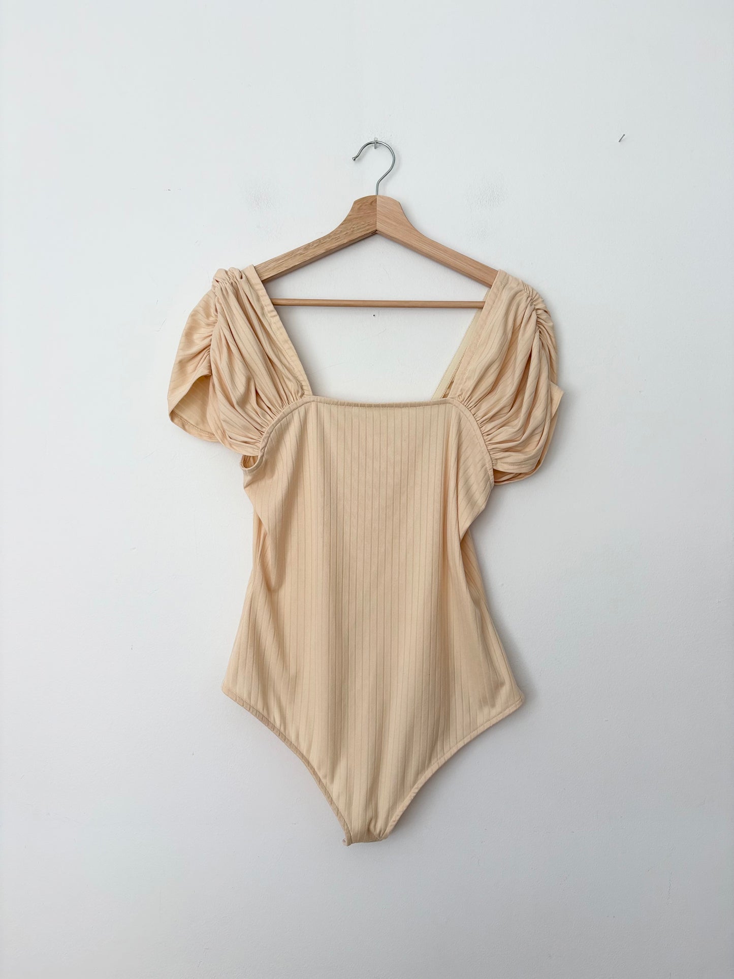 Free People front row bodysuit Medium