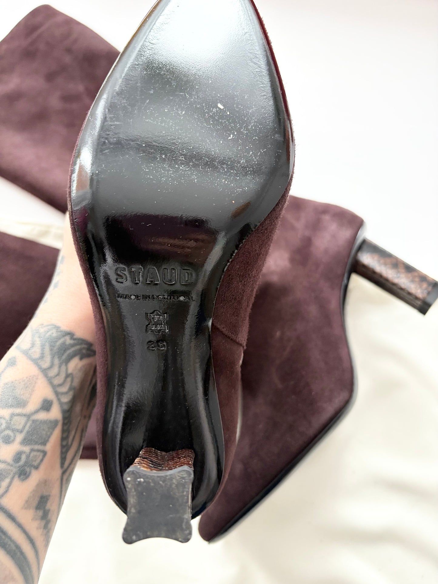 Bottes en daim marron STAUD Benny, pointure 36