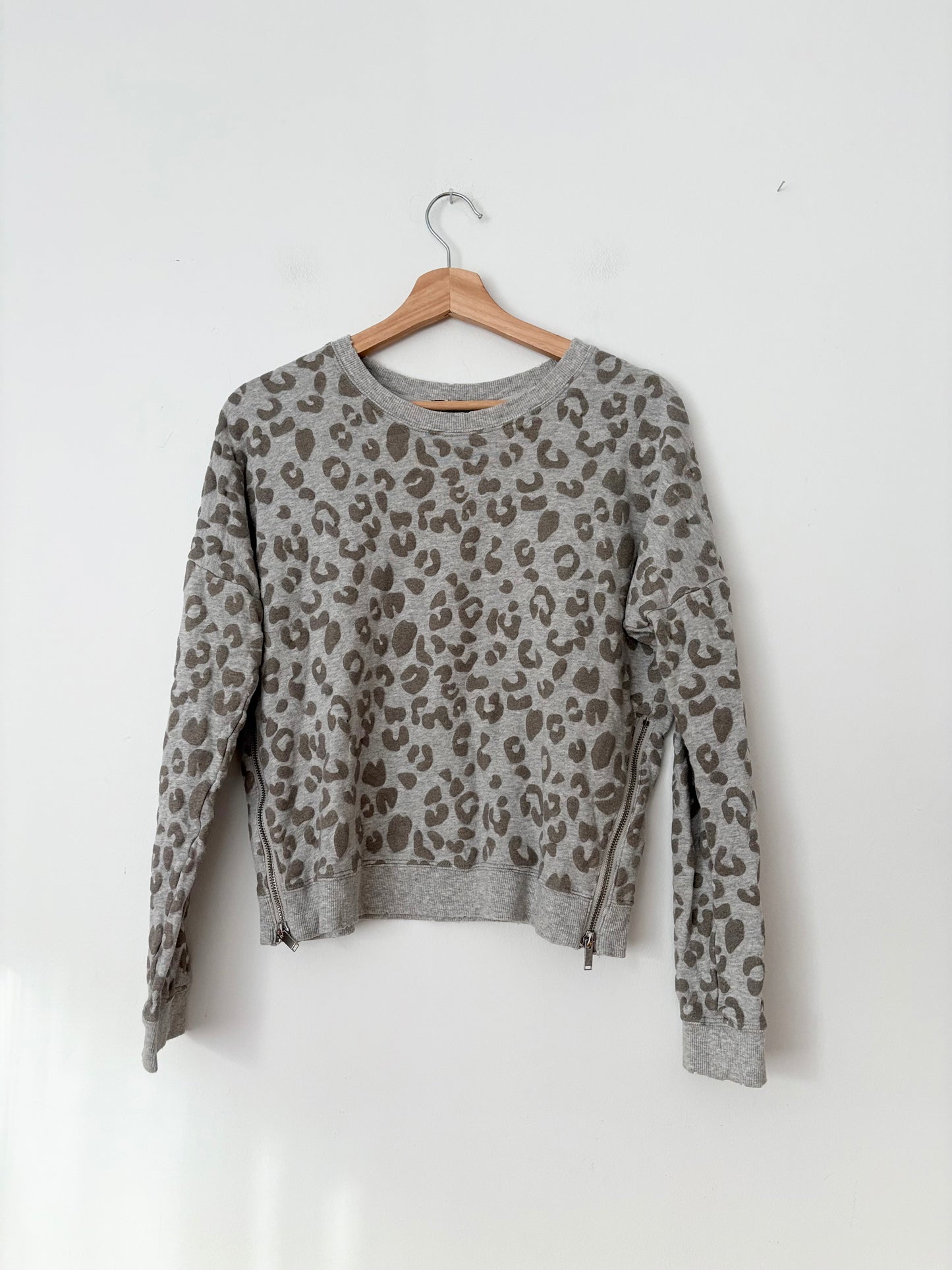 Rails Marlo Leopard print sweater Medium