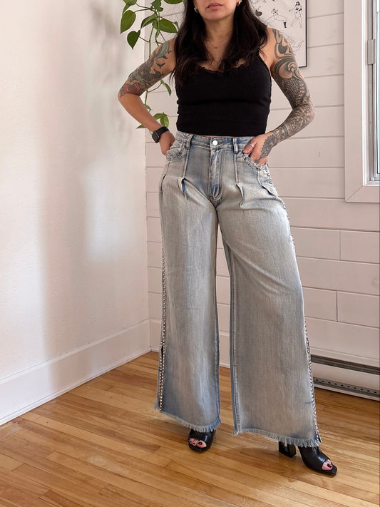 Jean plissé clouté à jambes larges POL, taille M