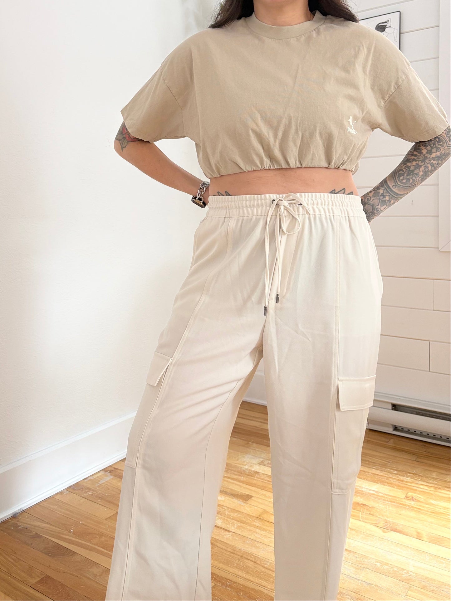 Puma crop balloon roll up tee Large