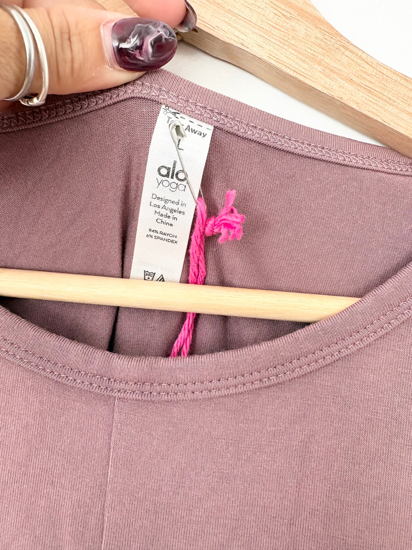 Alo yoga cover tank Large